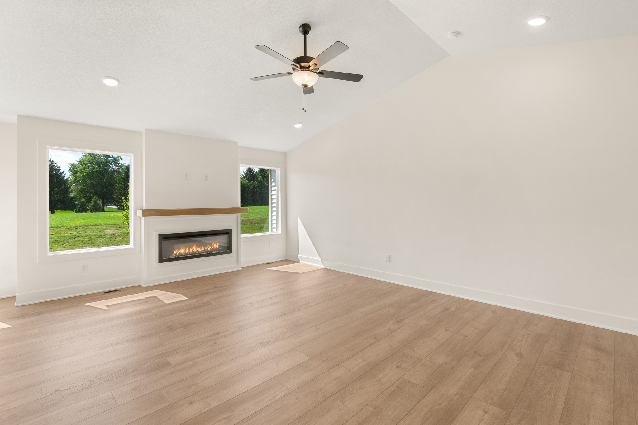 218 Ne Wildflower Drive Property Photo 6