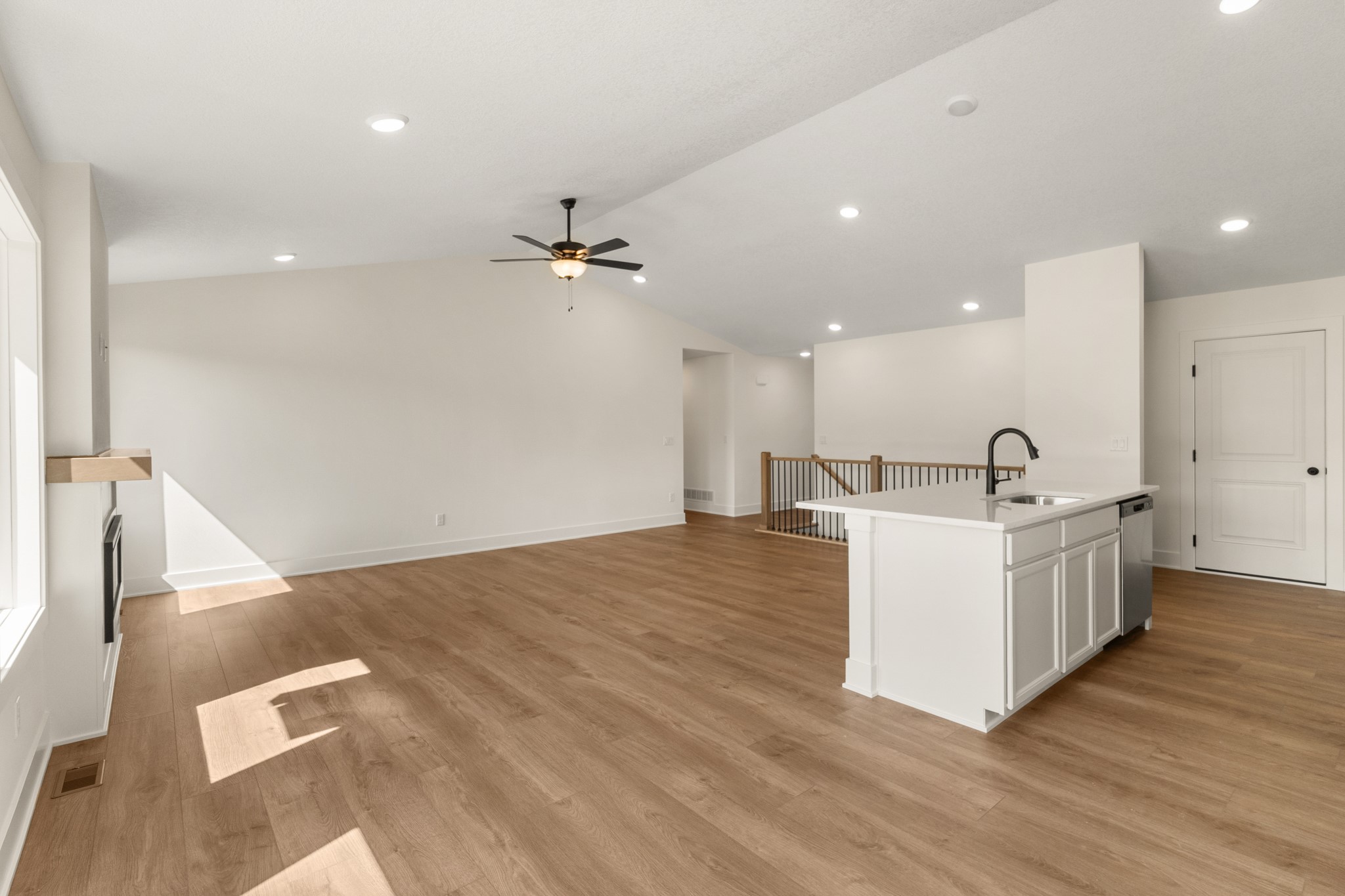 218 Ne Wildflower Drive Property Photo 8