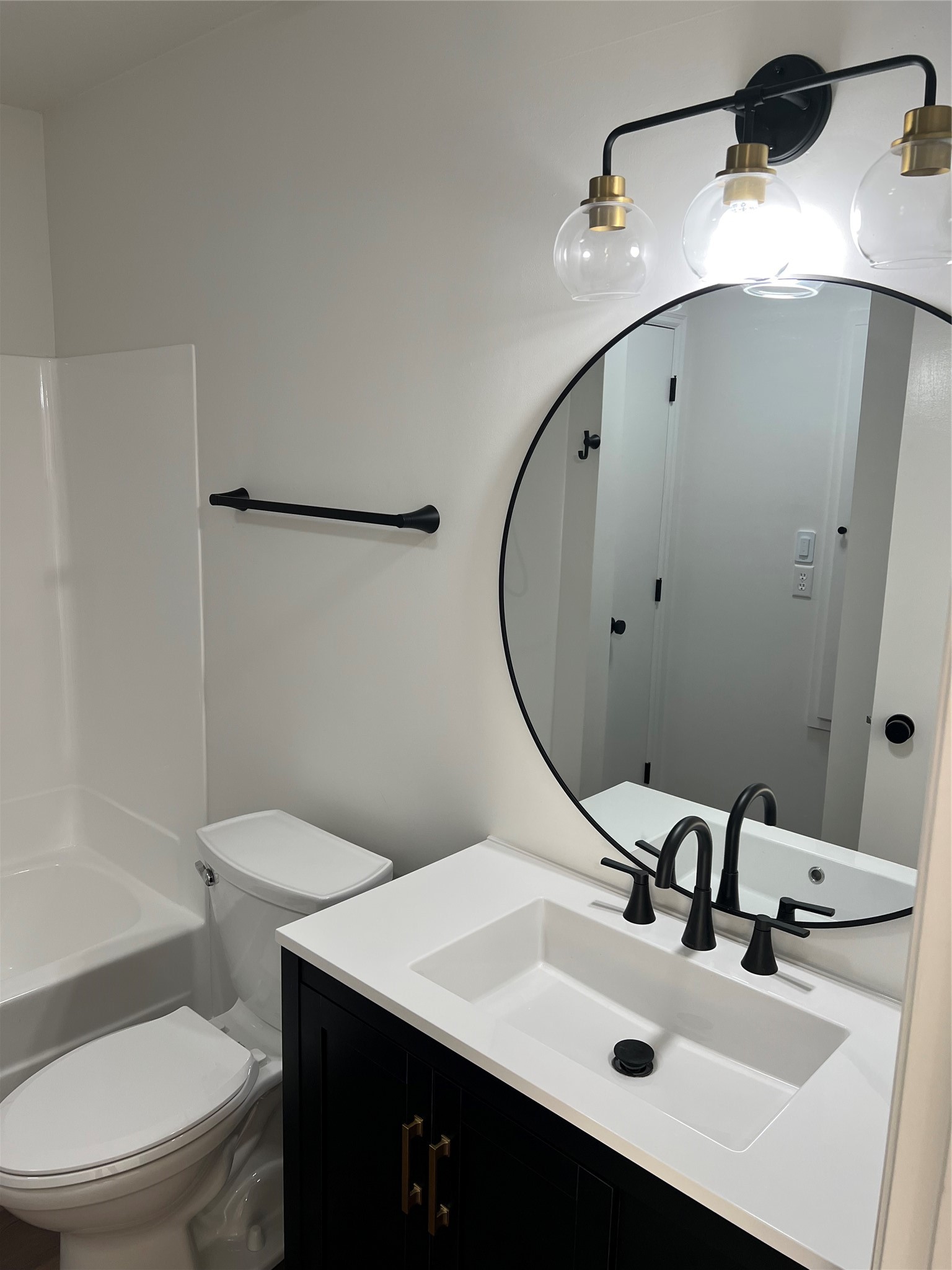 4910 Pleasant Street 2 Property Photo 10