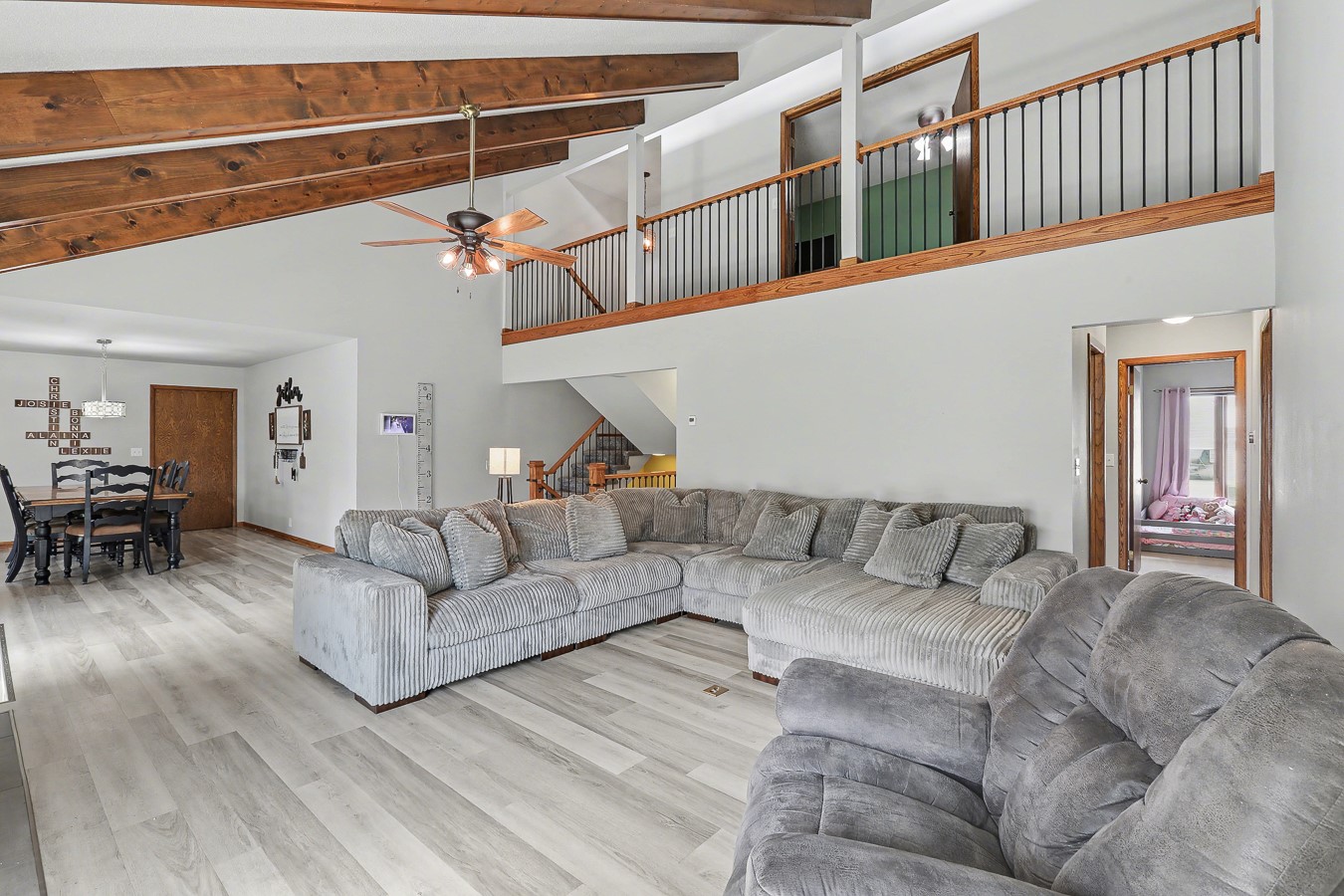 1207 Bruce Lane Property Photo 6