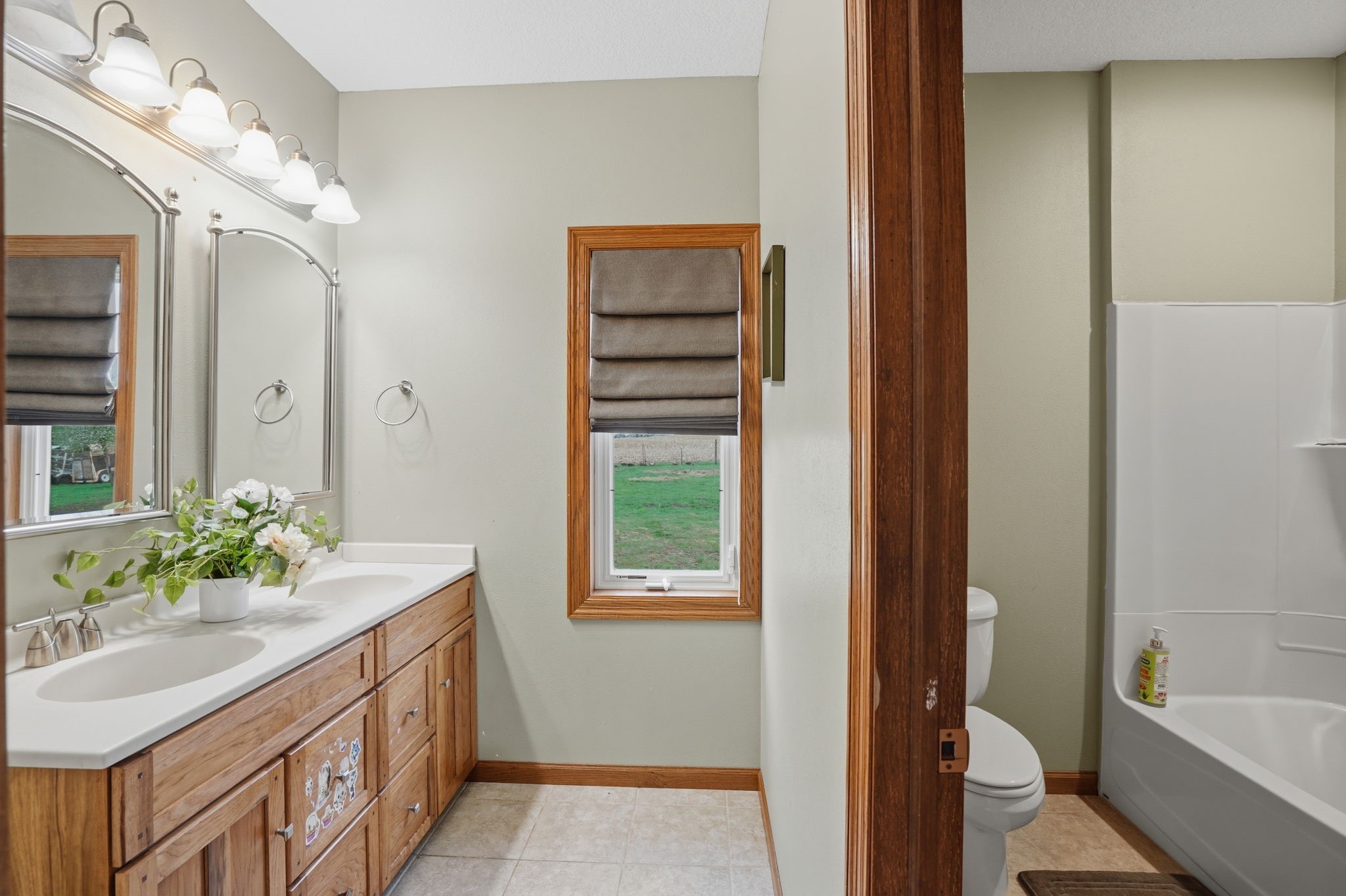 11735 160th Avenue Property Photo 9