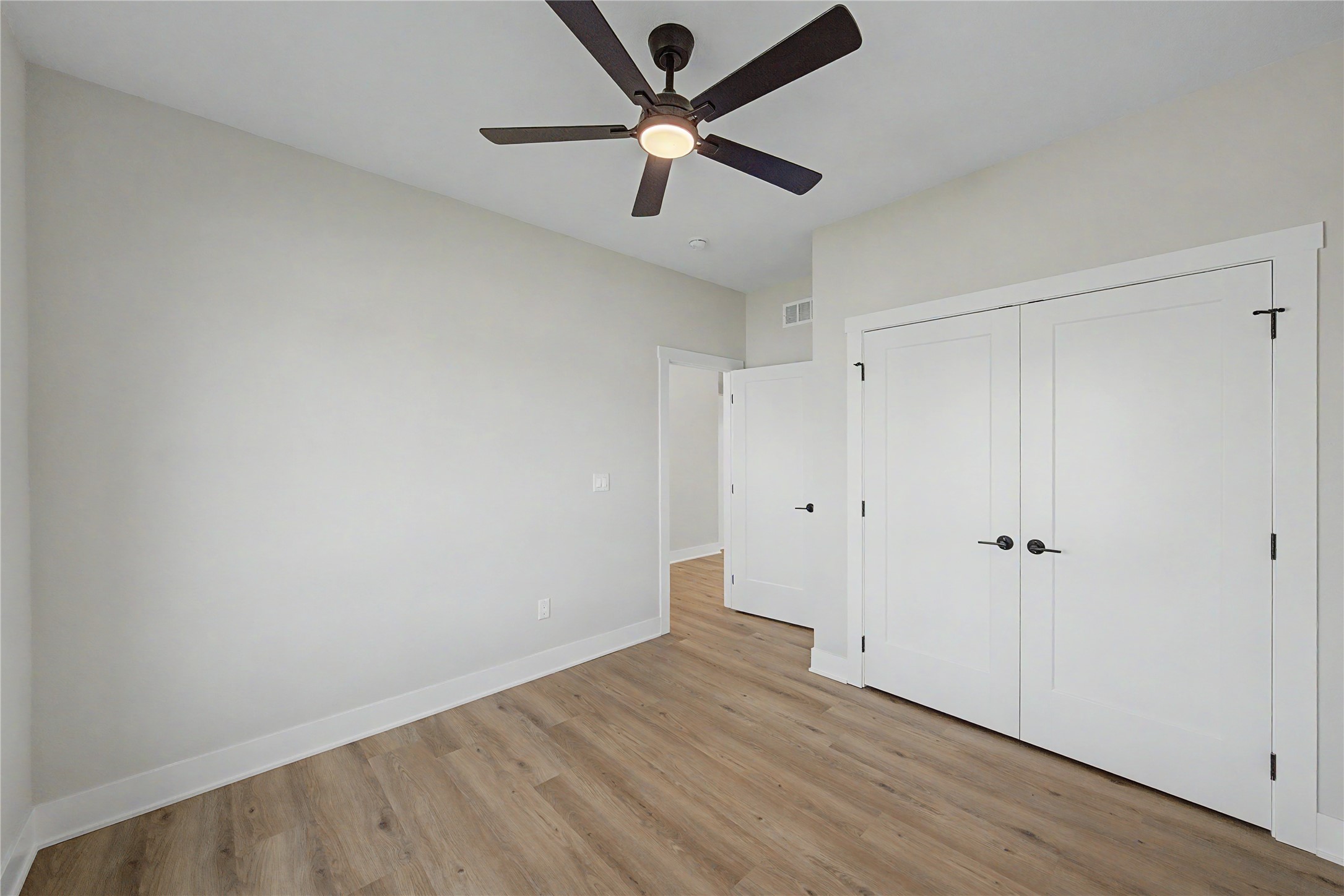 1946 Tuscany Drive Se Property Photo 15