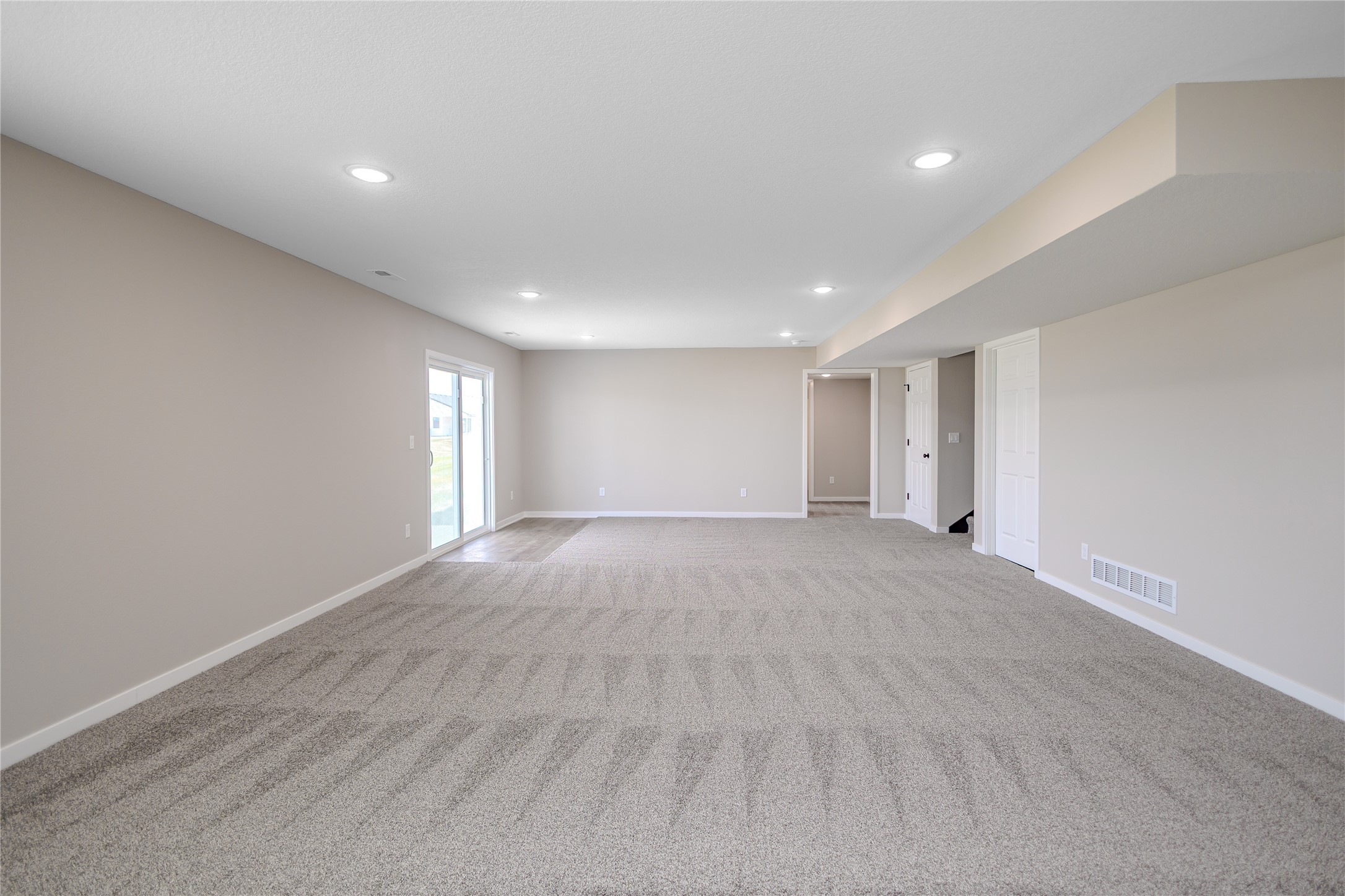 1683 20th Avenue Se Property Photo 22