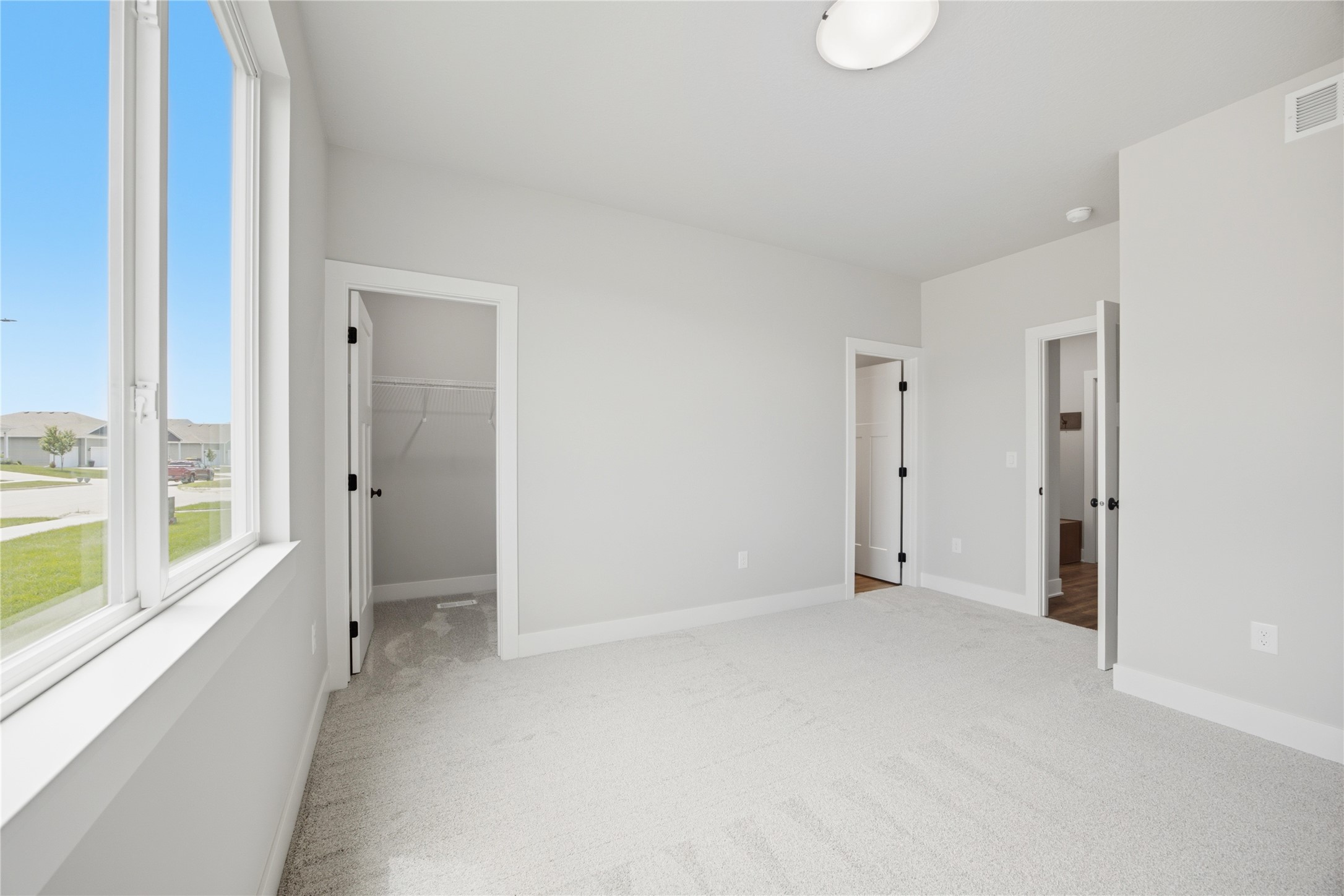 1715 Roebling Road Property Photo 25