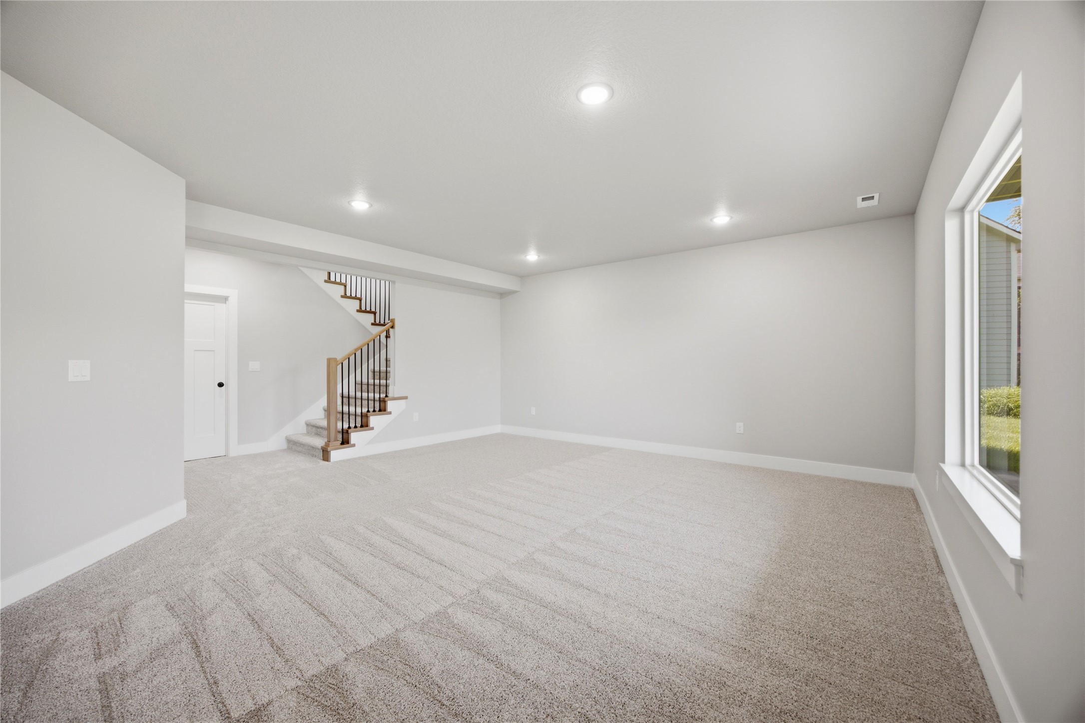 1715 Roebling Road Property Photo 28