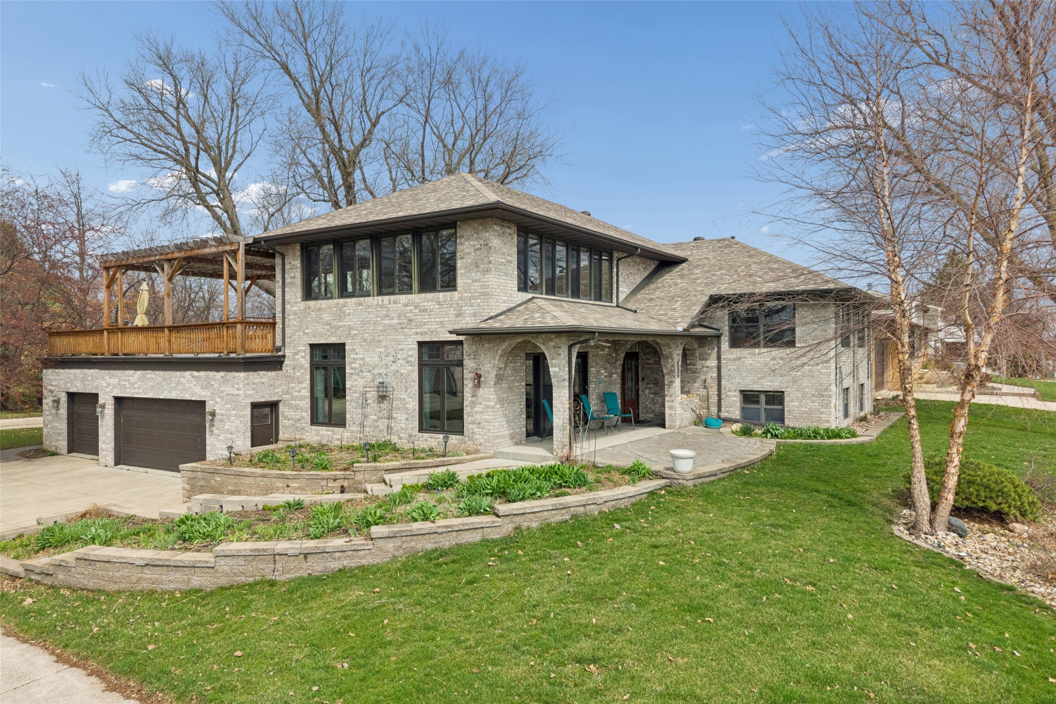 3514 N Shore Drive