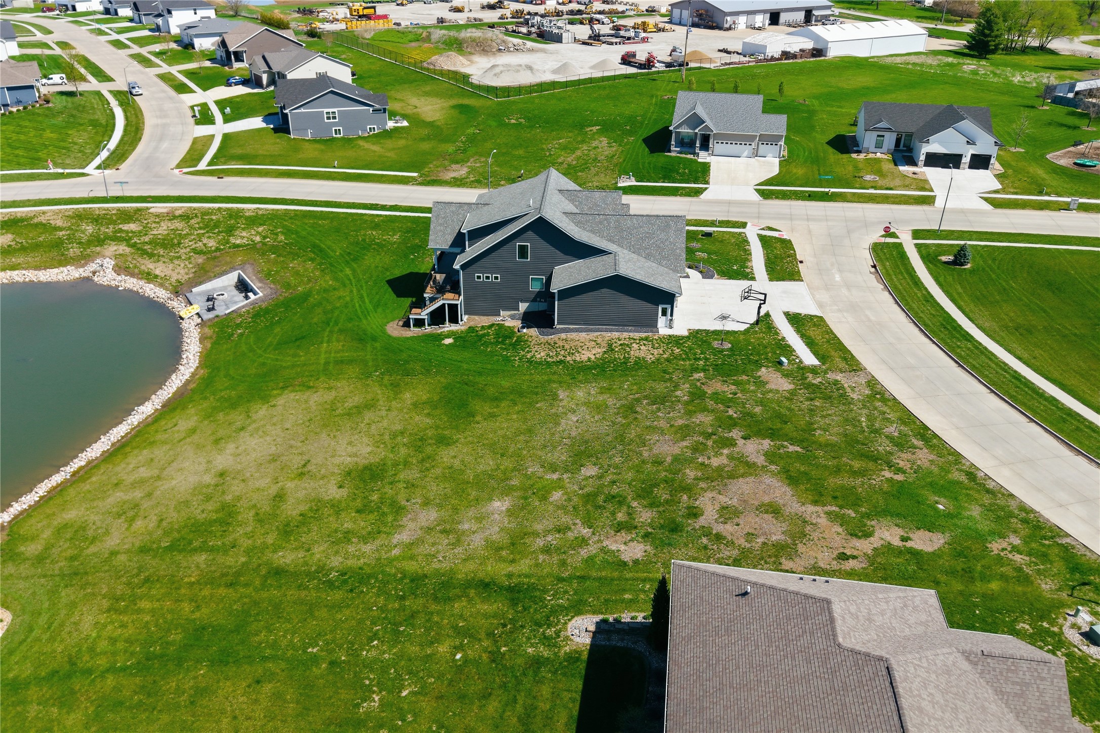 1725 Evening Court Property Photo 4