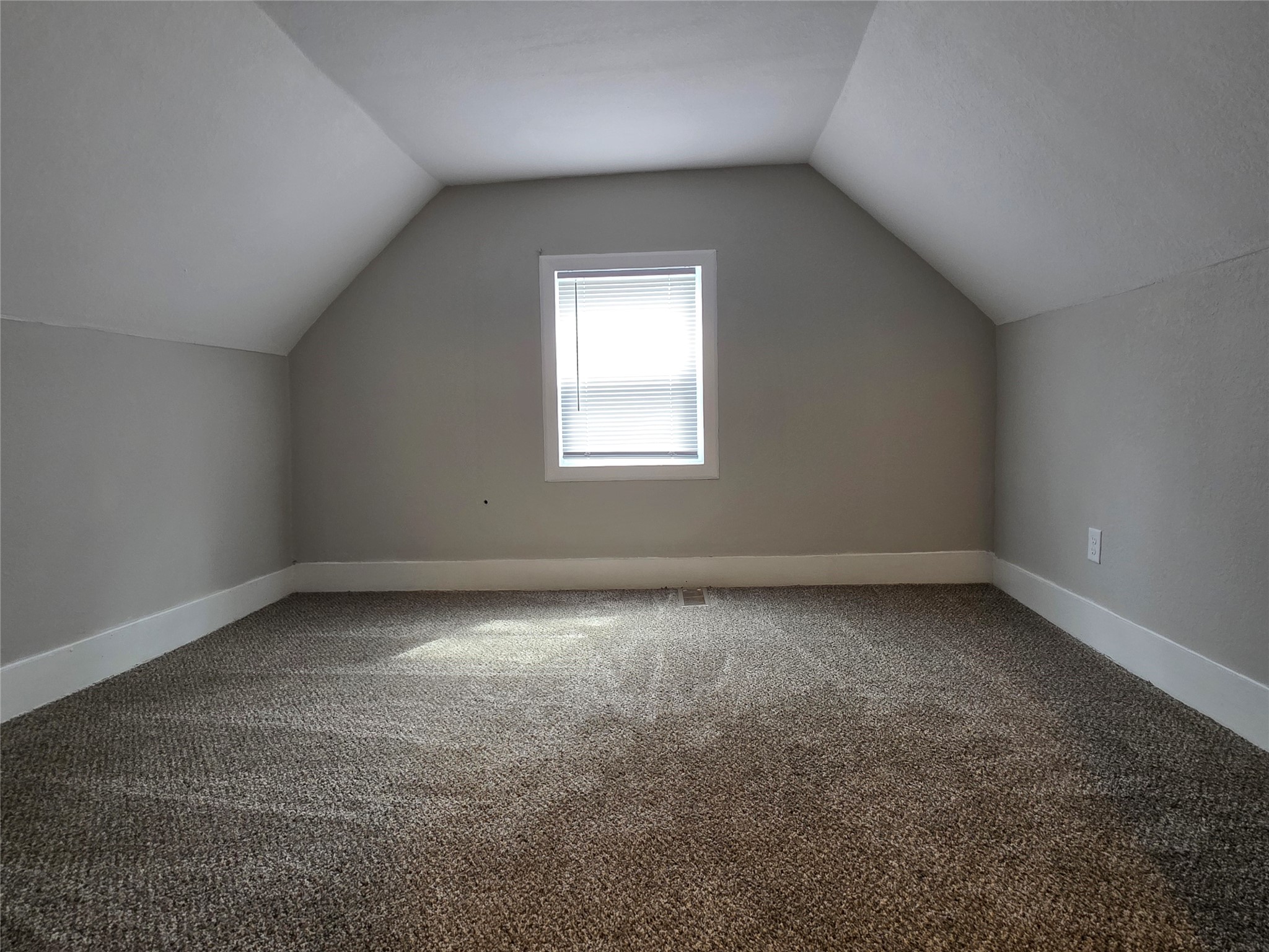 1215 Douglas Avenue Property Photo 7