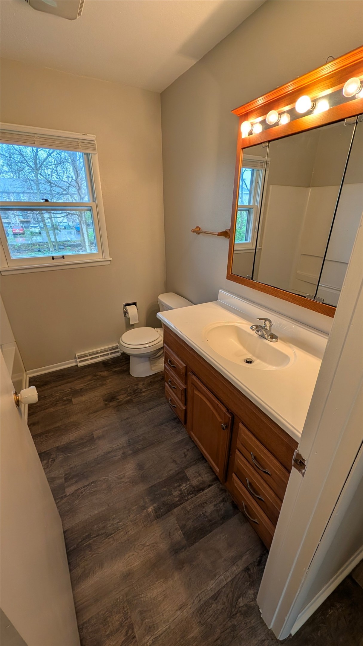 415 S Walnut Avenue Property Photo 18