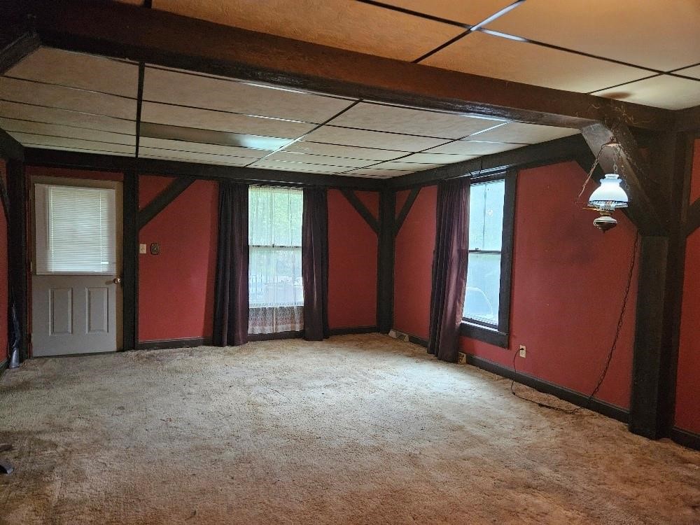 303 S Central Avenue Property Photo 4