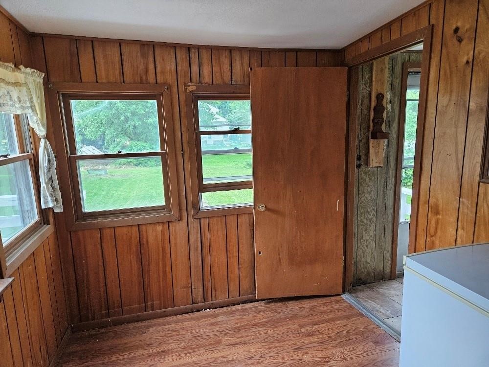 303 S Central Avenue Property Photo 7