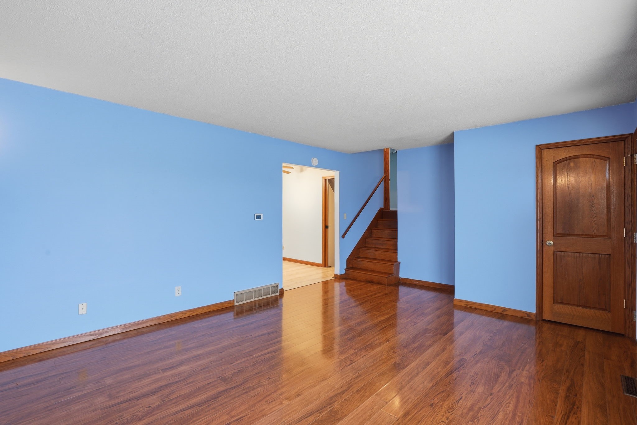 145 Beech Boulevard Property Photo 3