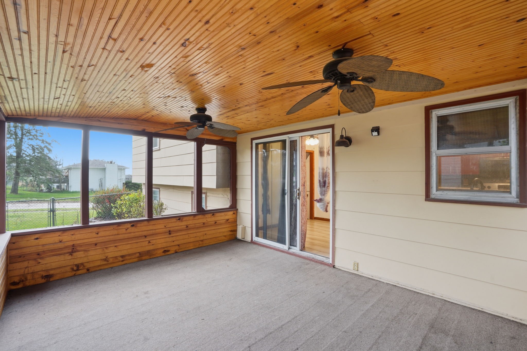 145 Beech Boulevard Property Photo 22