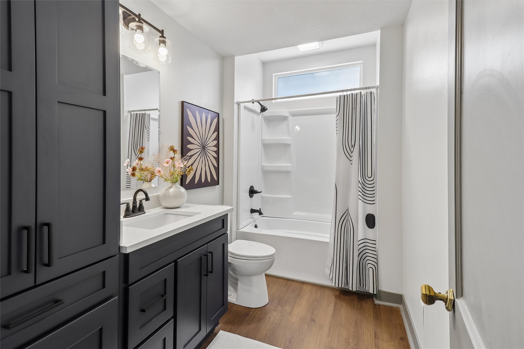 683 35th Street Property Photo 12