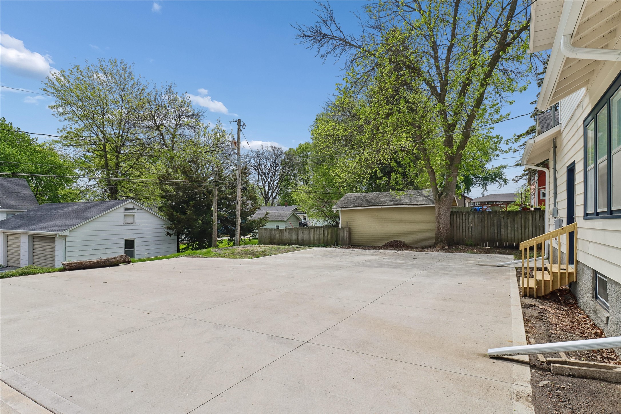 683 35th Street Property Photo 23