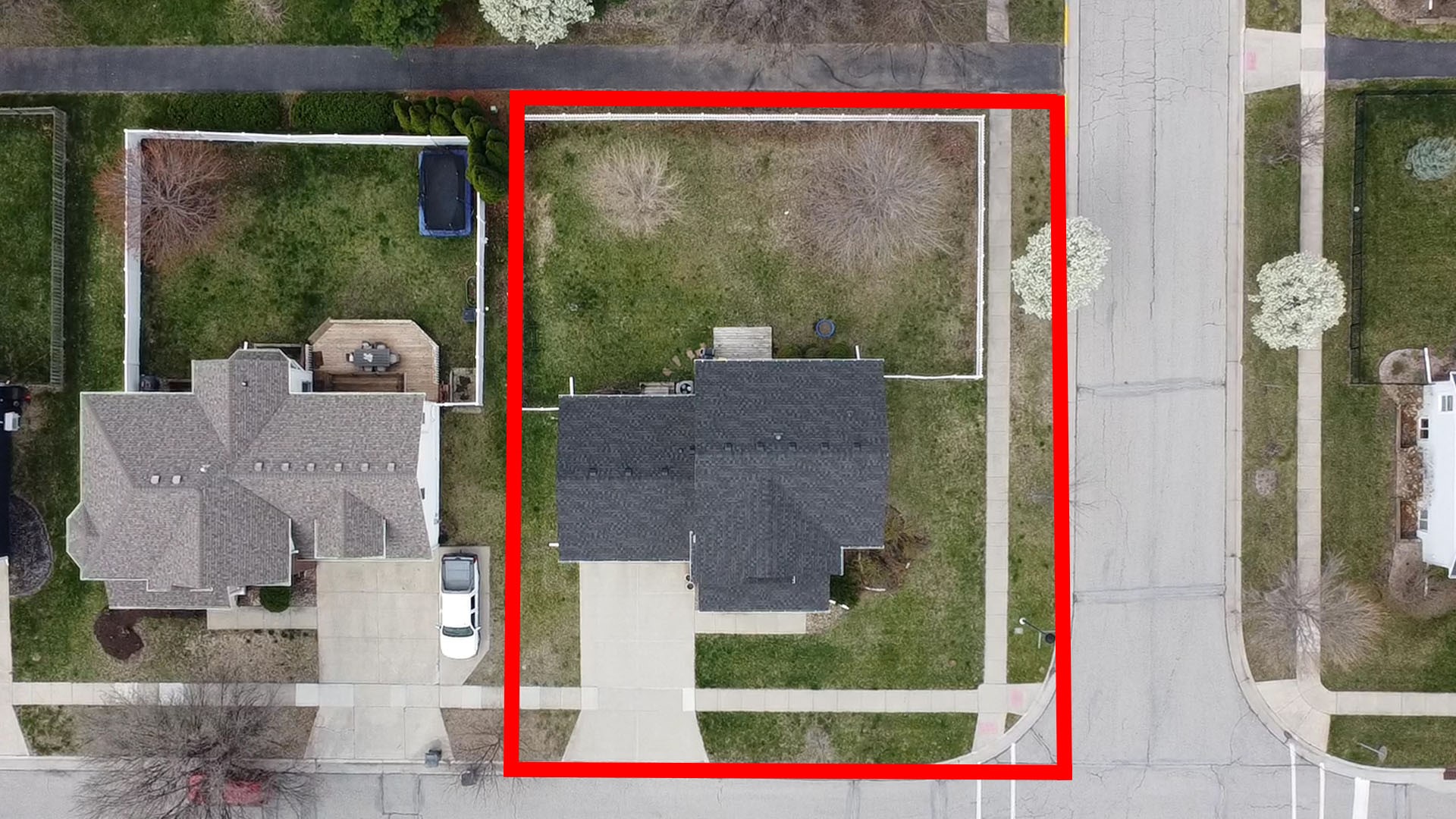 2755 Somerset Drive Property Photo 5