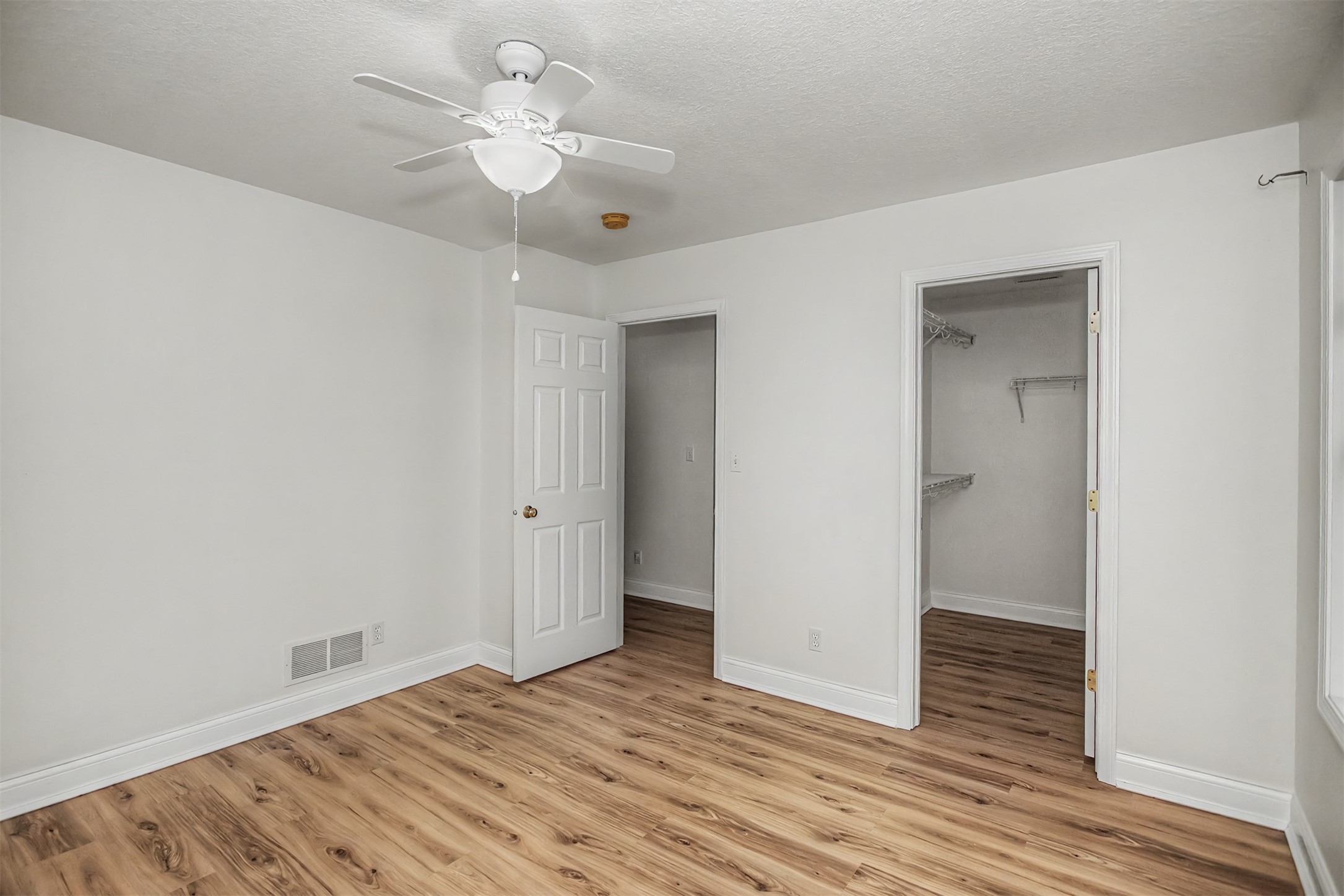2755 Somerset Drive Property Photo 22
