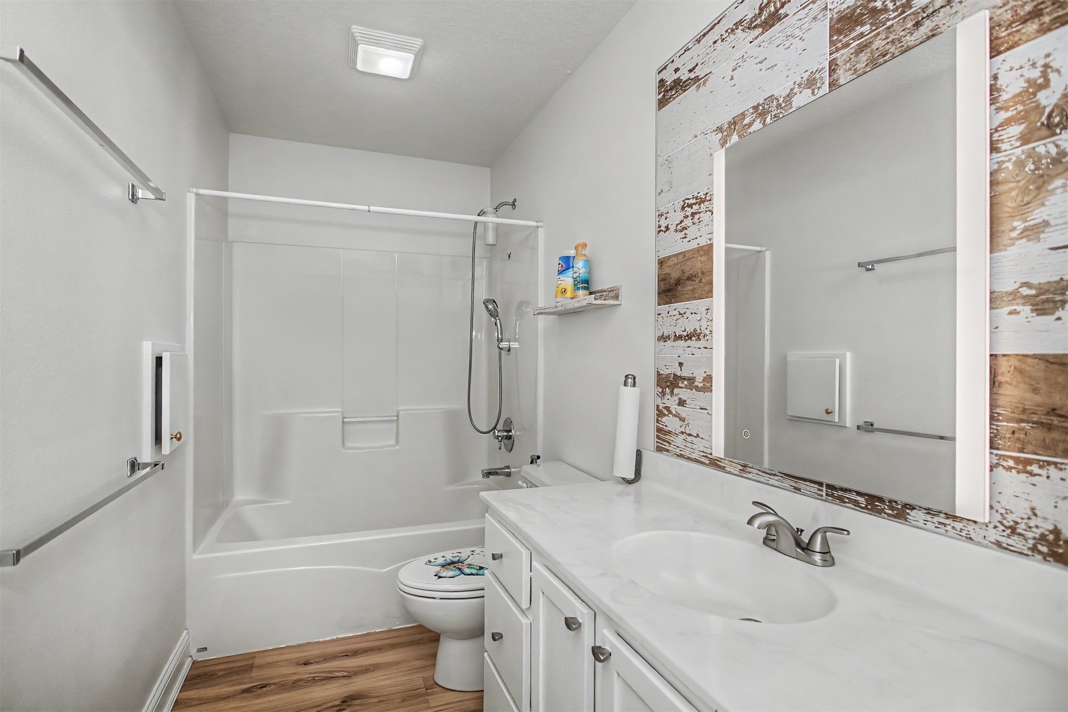 2755 Somerset Drive Property Photo 25