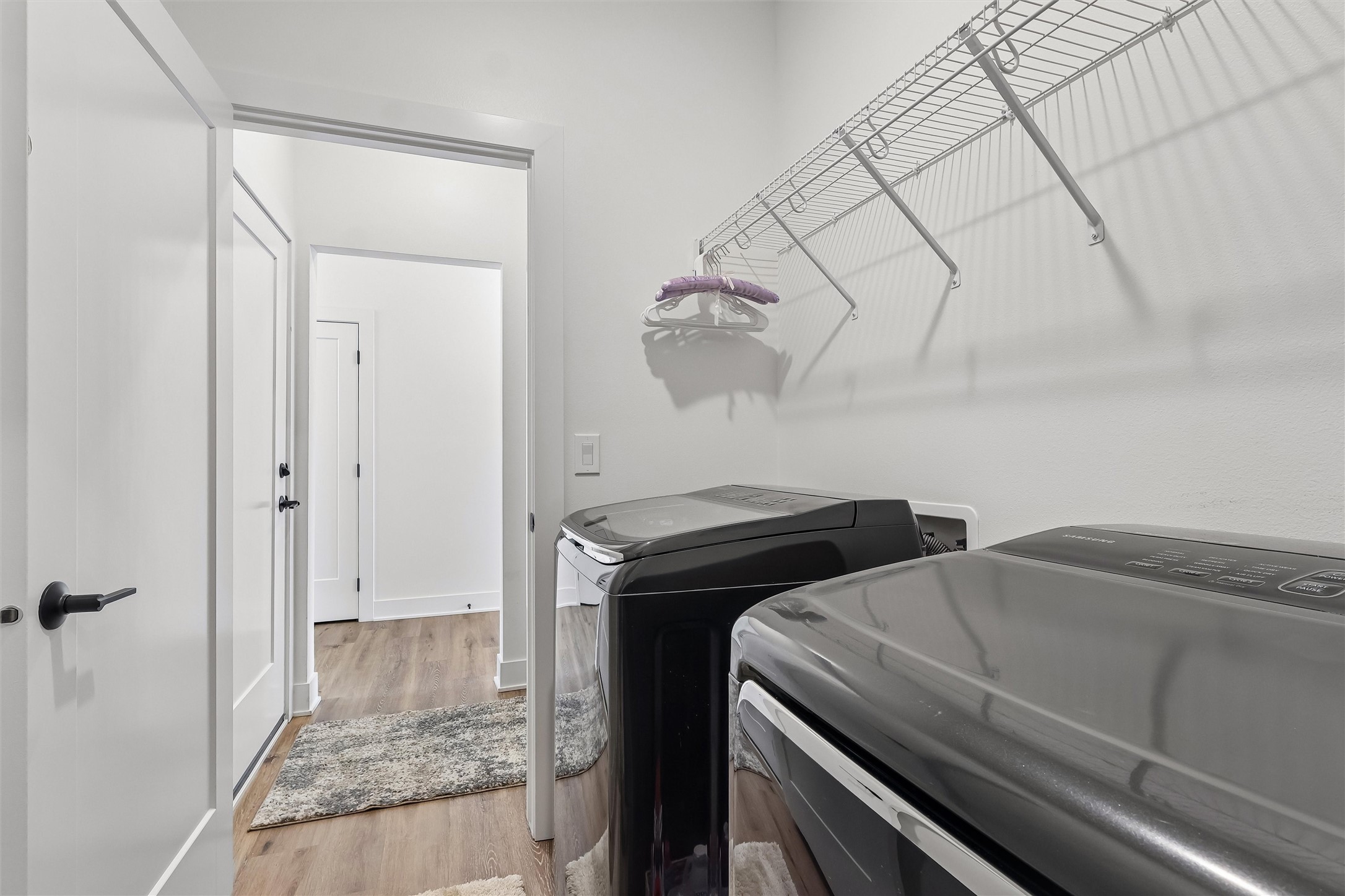 4650 180th Street Property Photo 14