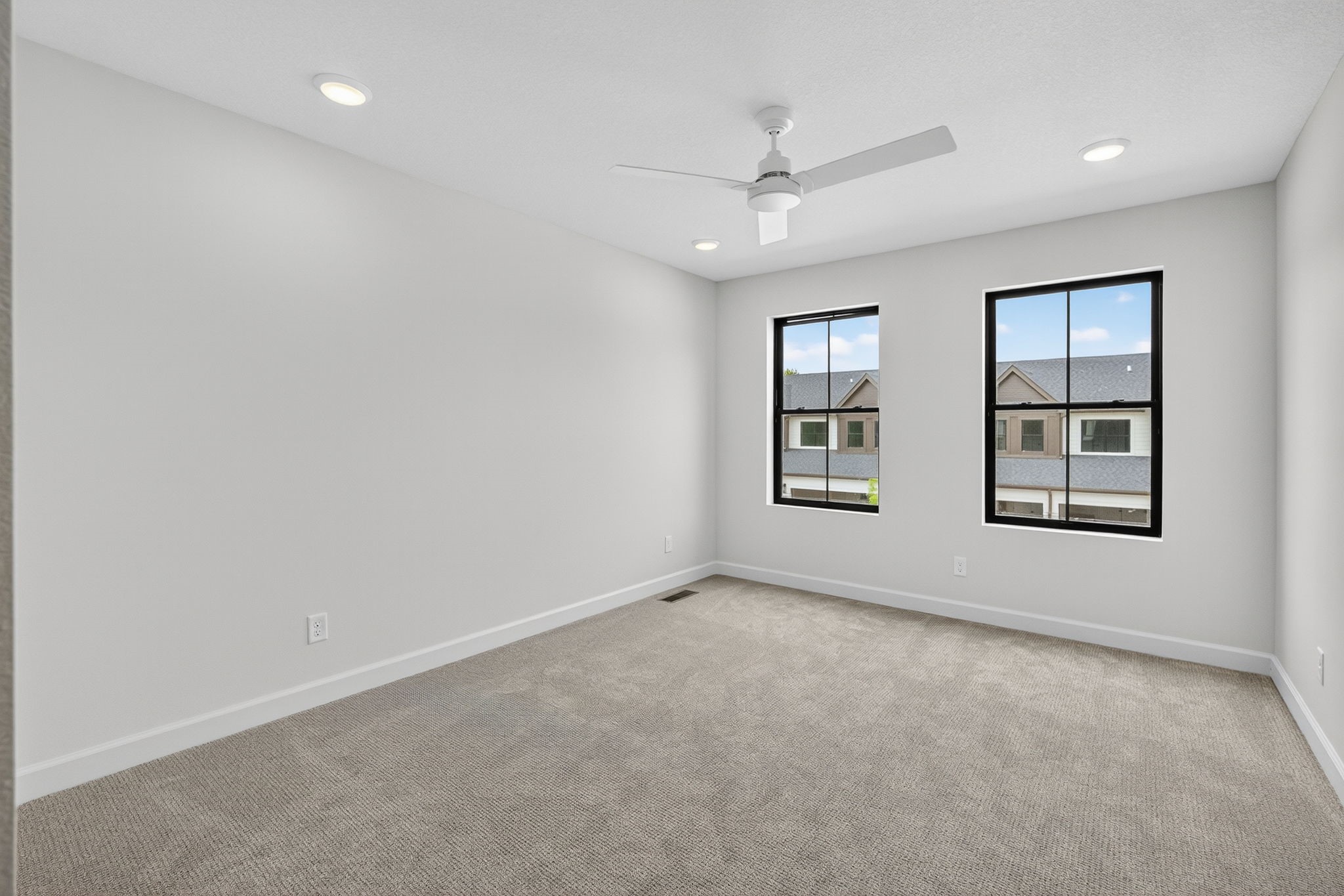 932 Peak Drive Property Photo 18