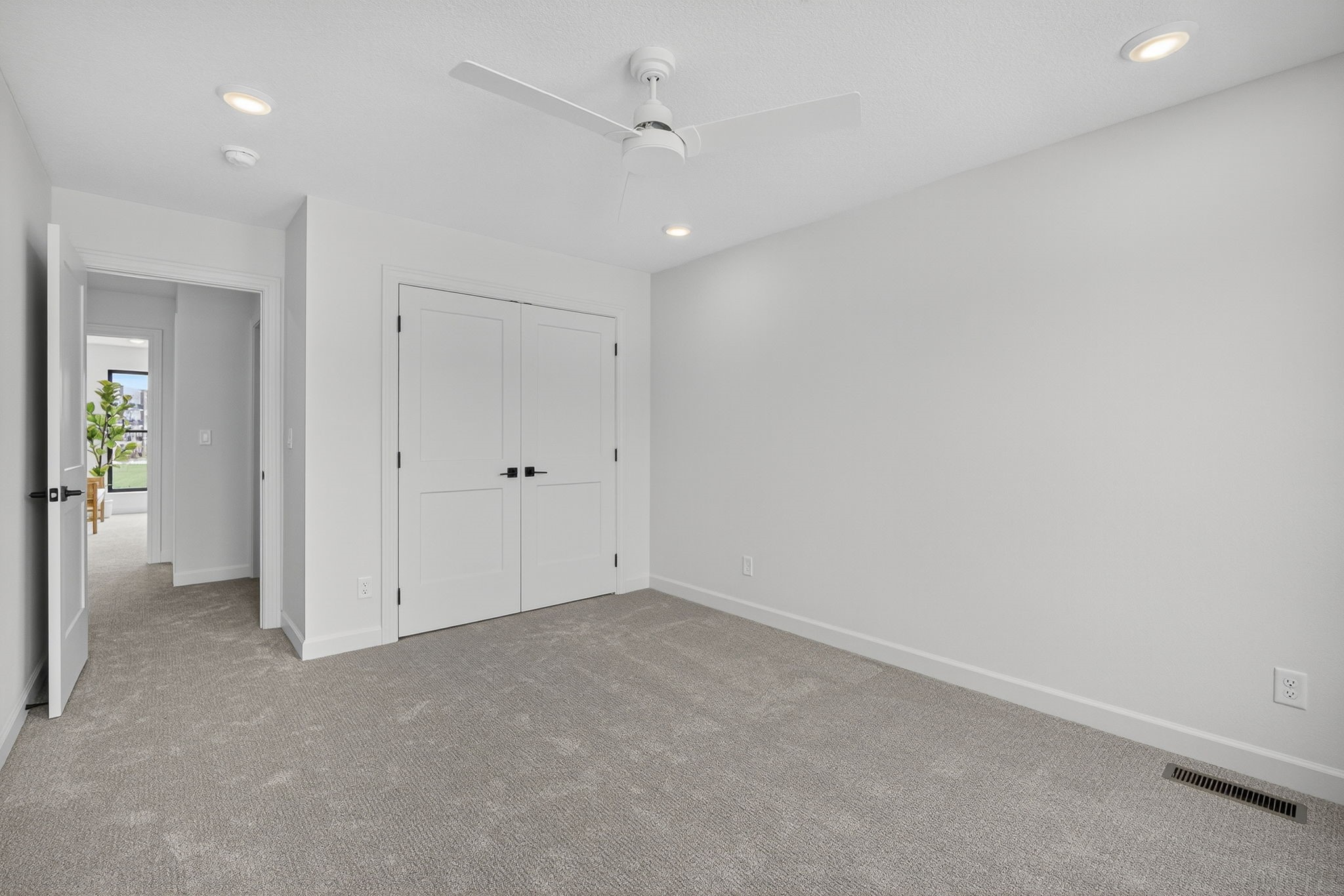 932 Peak Drive Property Photo 19