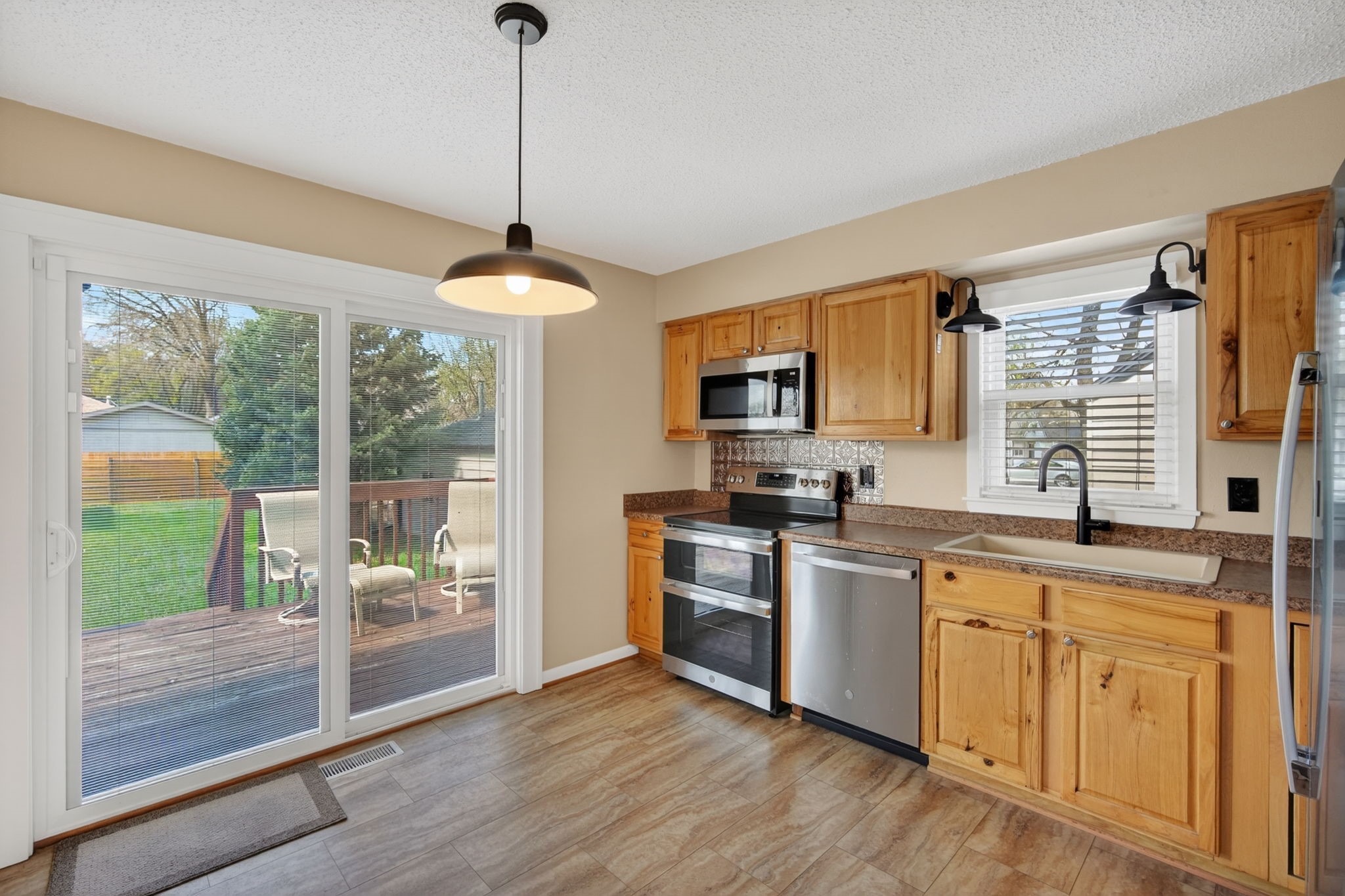 528 13th Street Property Photo 10