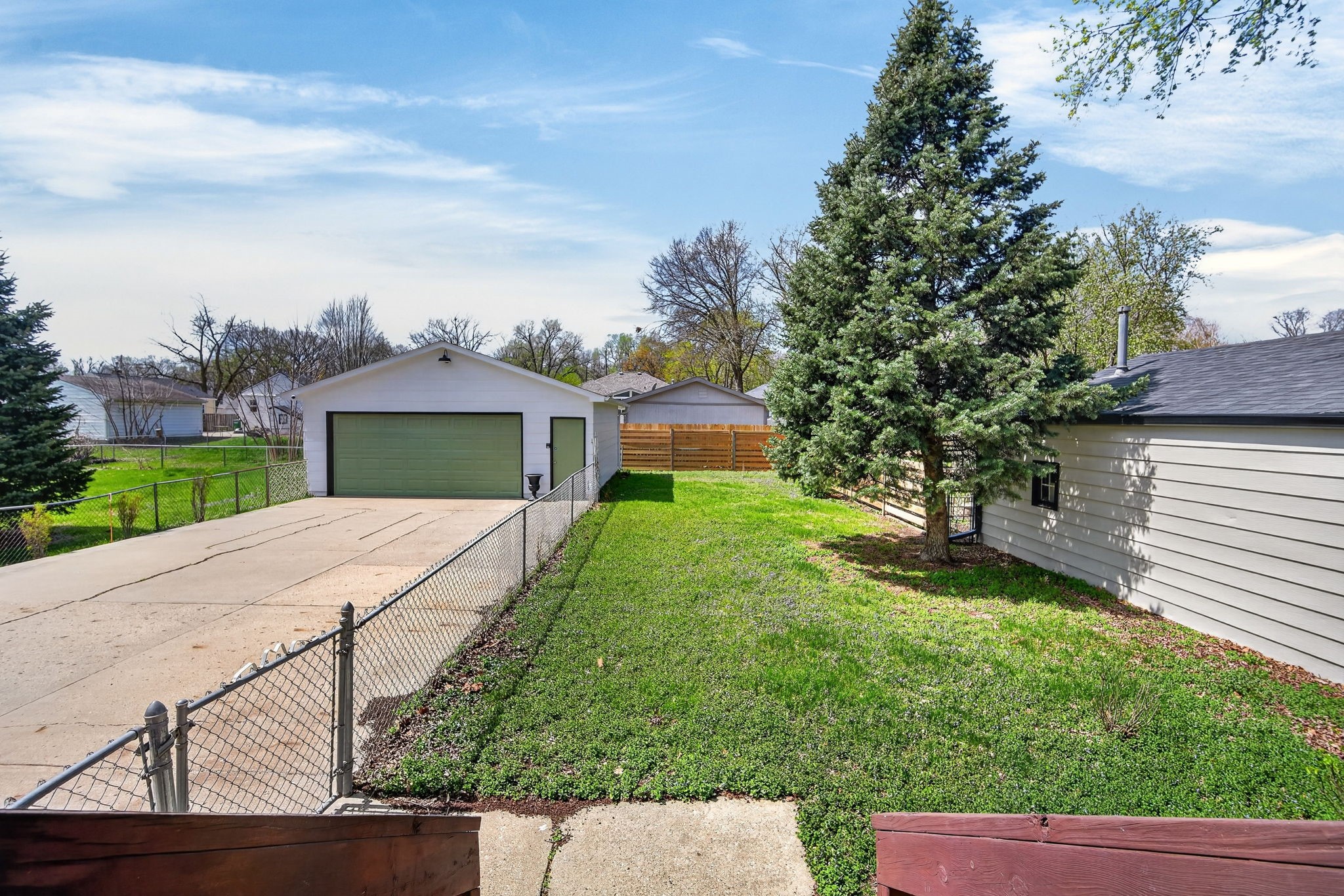 528 13th Street Property Photo 27
