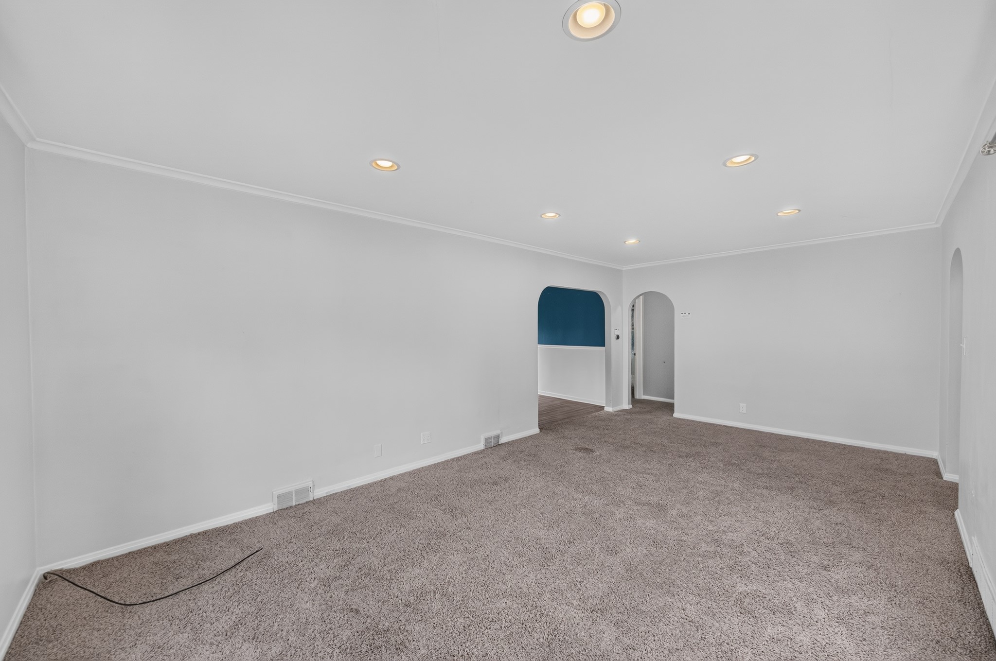 5804 College Avenue Property Photo 5