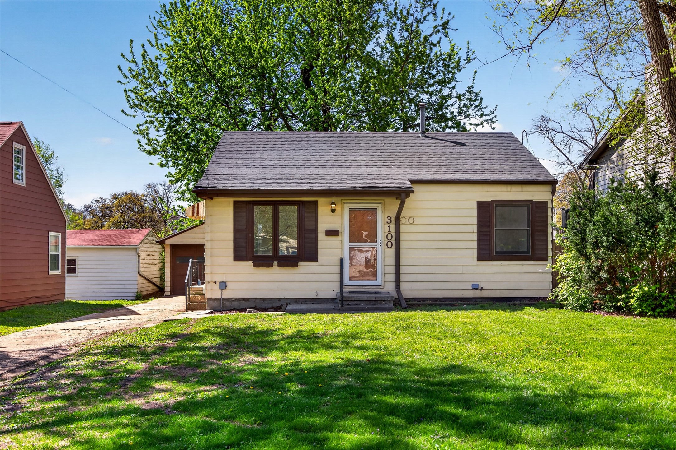 3100 Garden Avenue Property Photo 1
