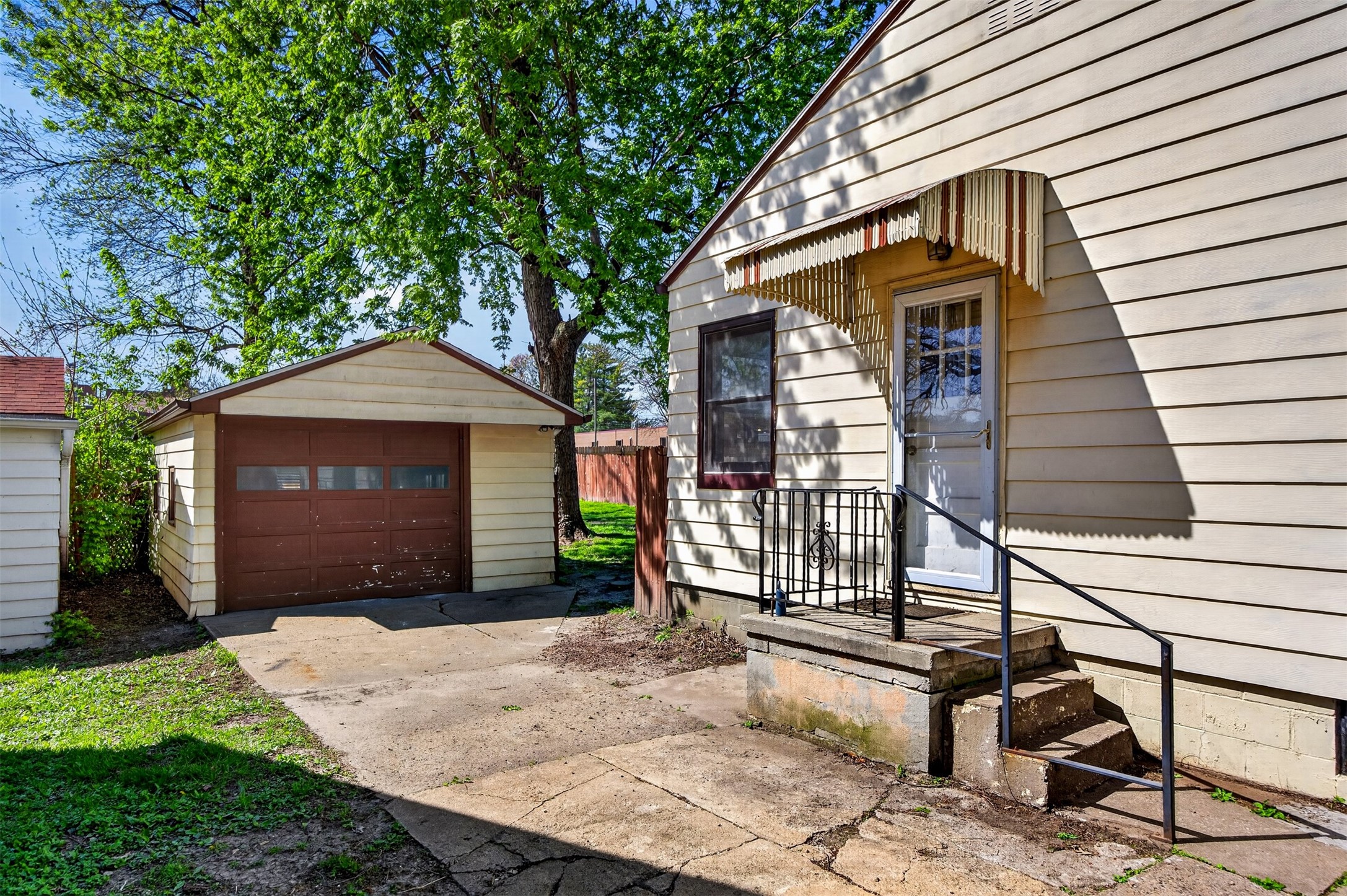3100 Garden Avenue Property Photo 3
