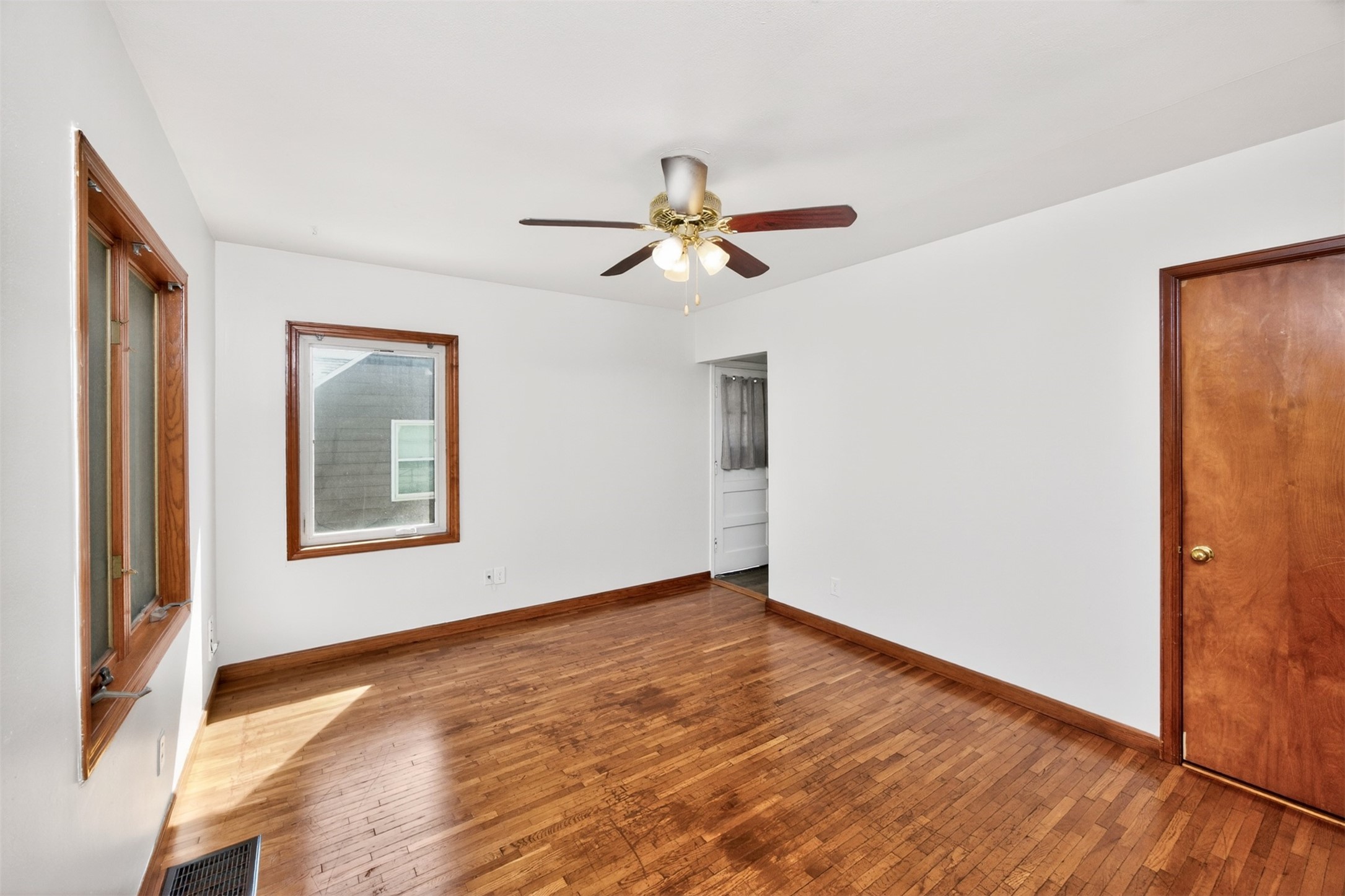 3100 Garden Avenue Property Photo 4