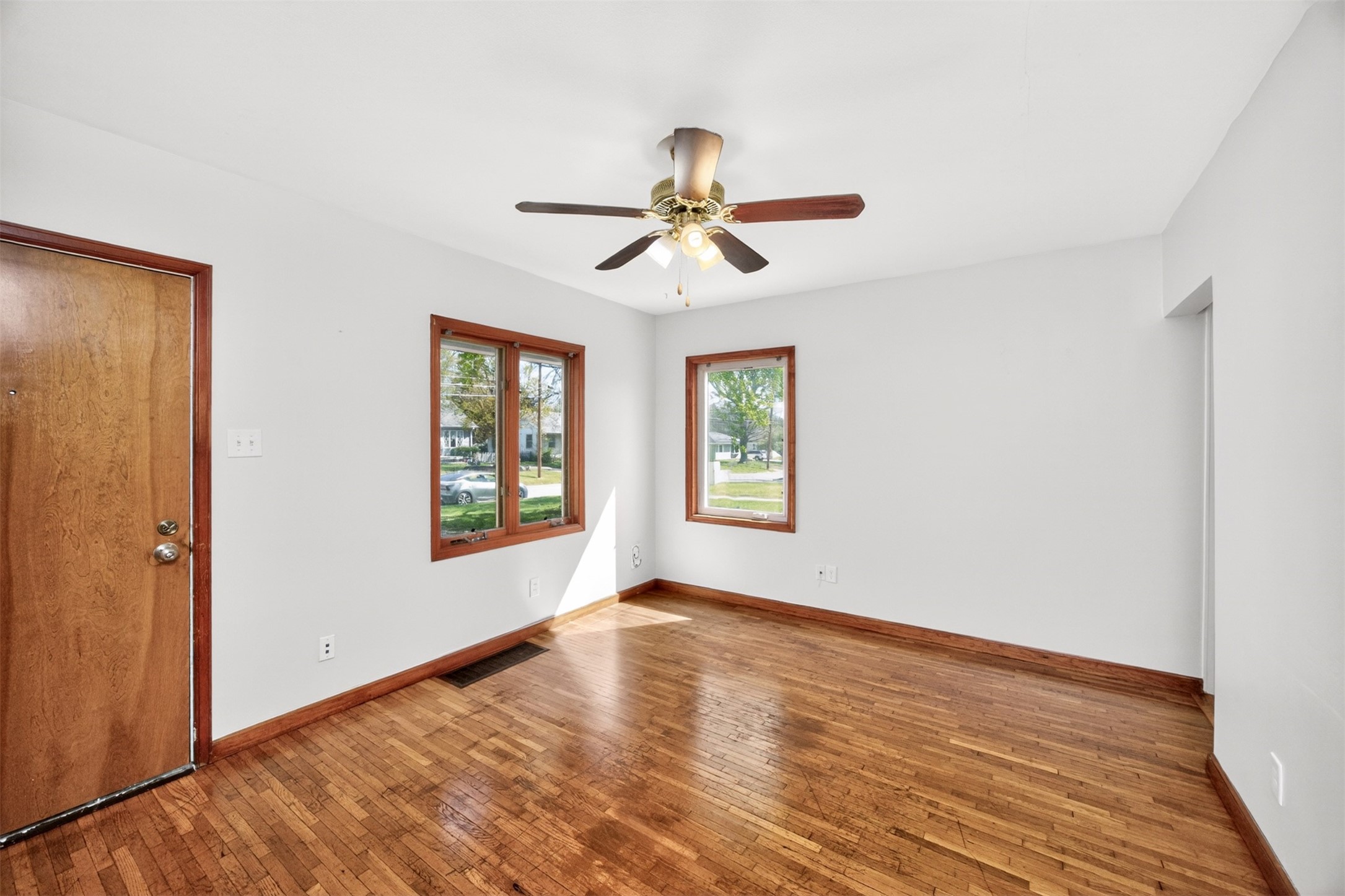 3100 Garden Avenue Property Photo 5