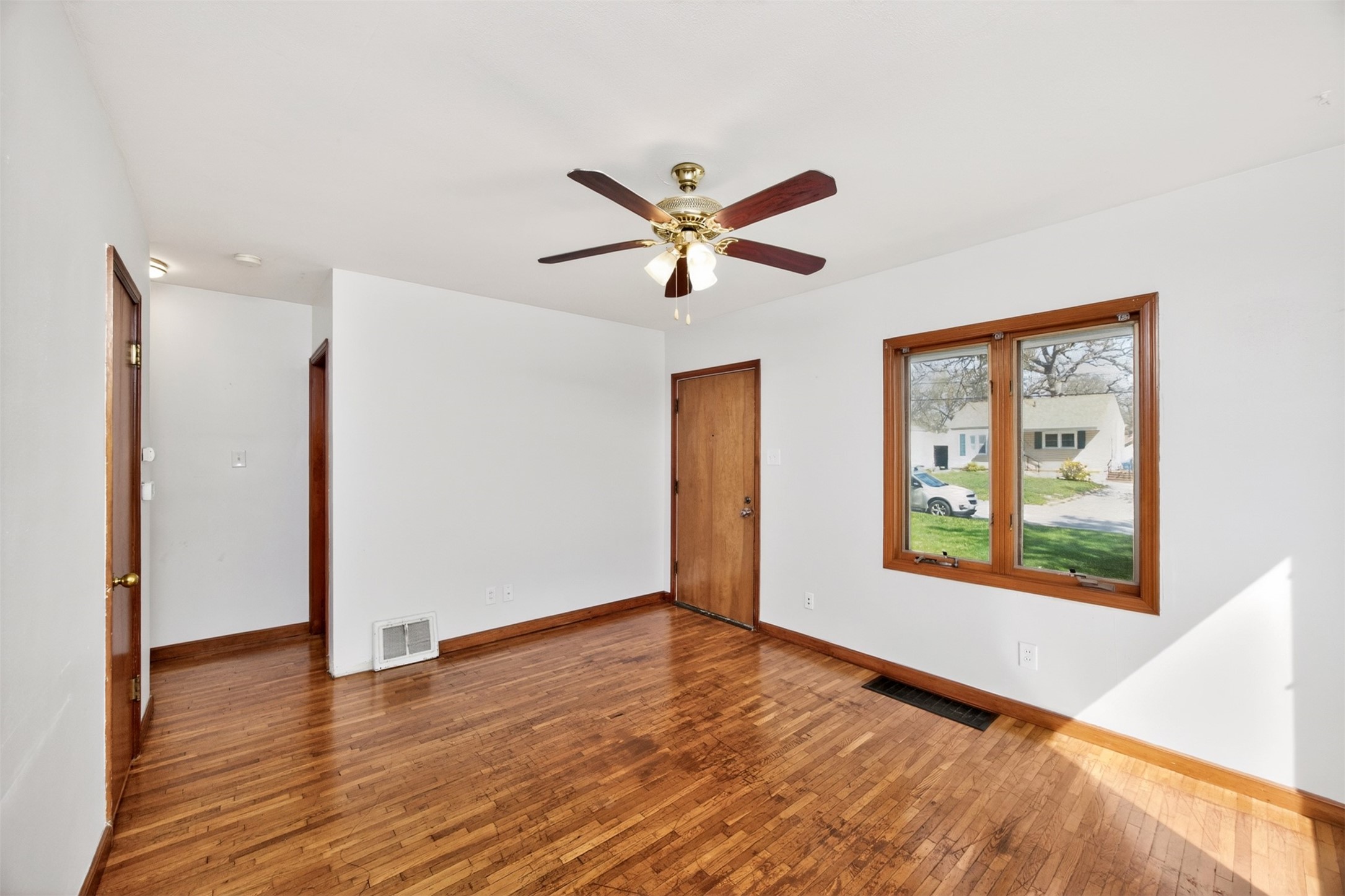 3100 Garden Avenue Property Photo 6