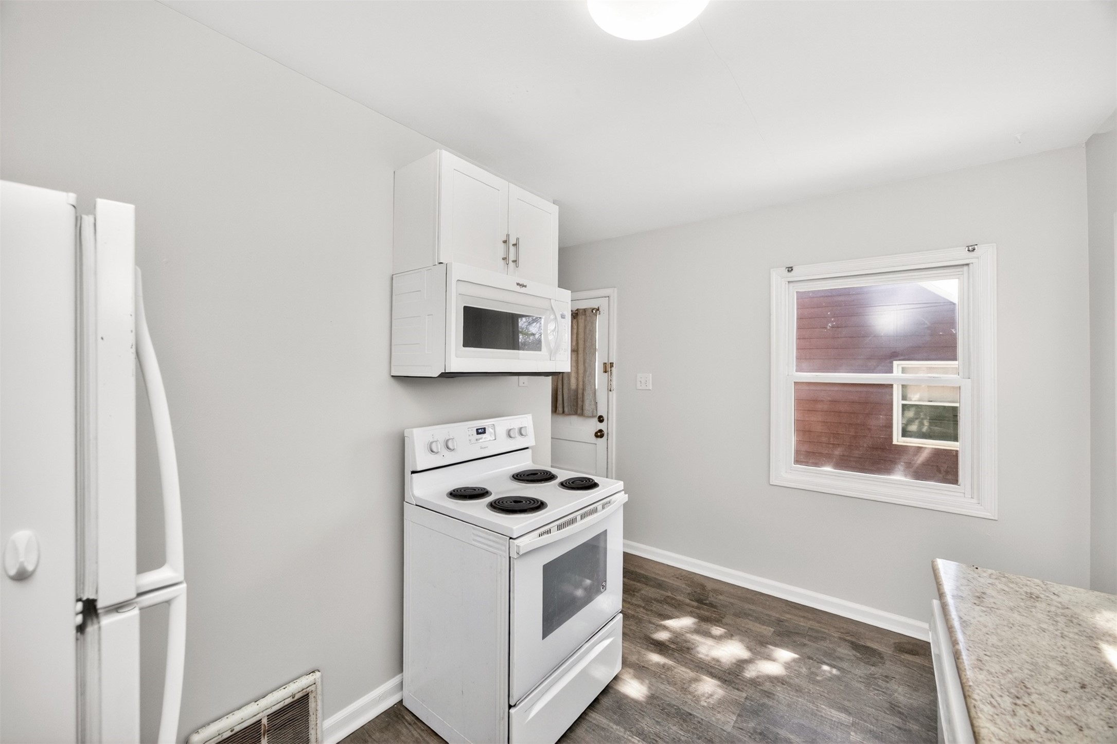3100 Garden Avenue Property Photo 11