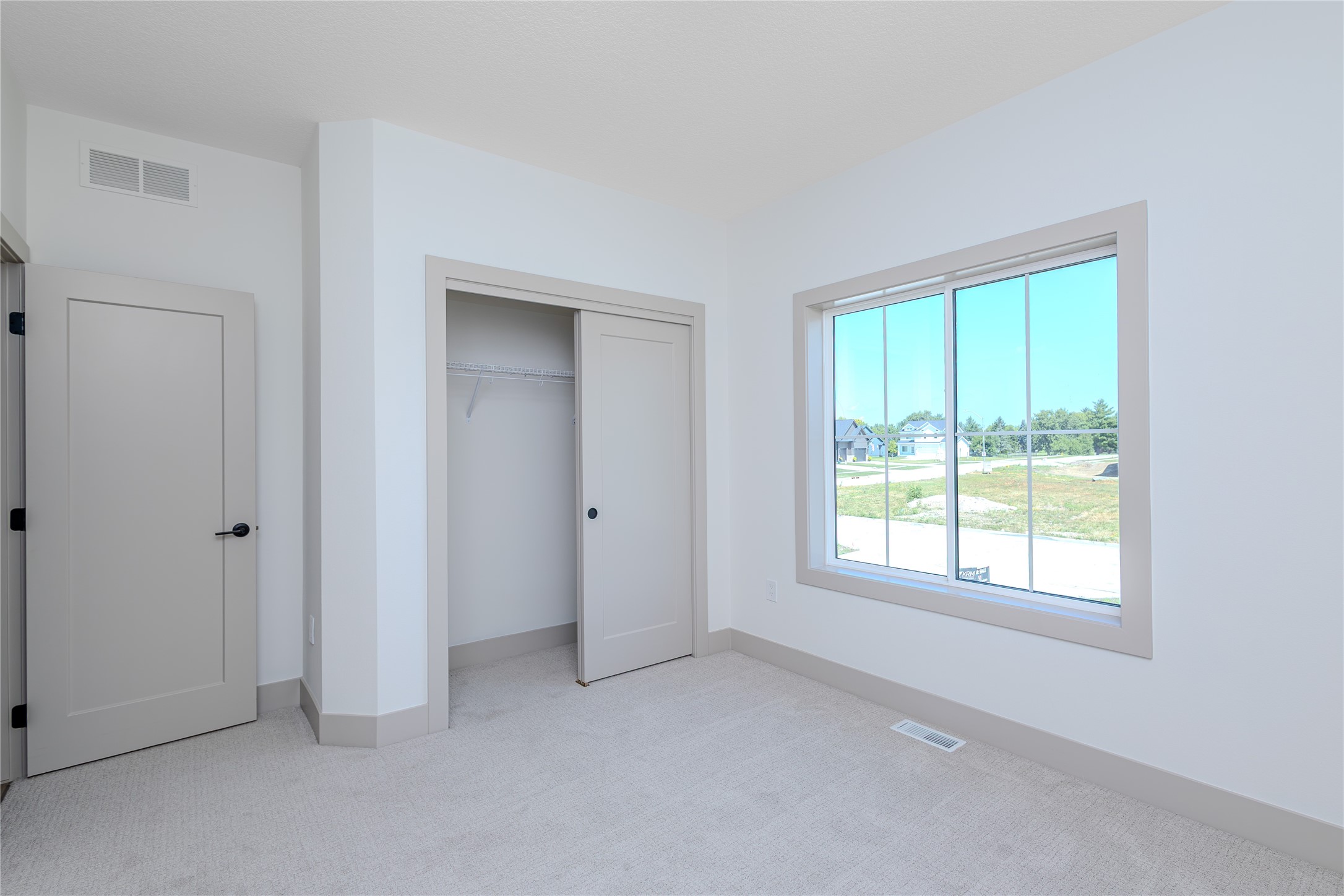 280 Nw Montego Court Property Photo 9