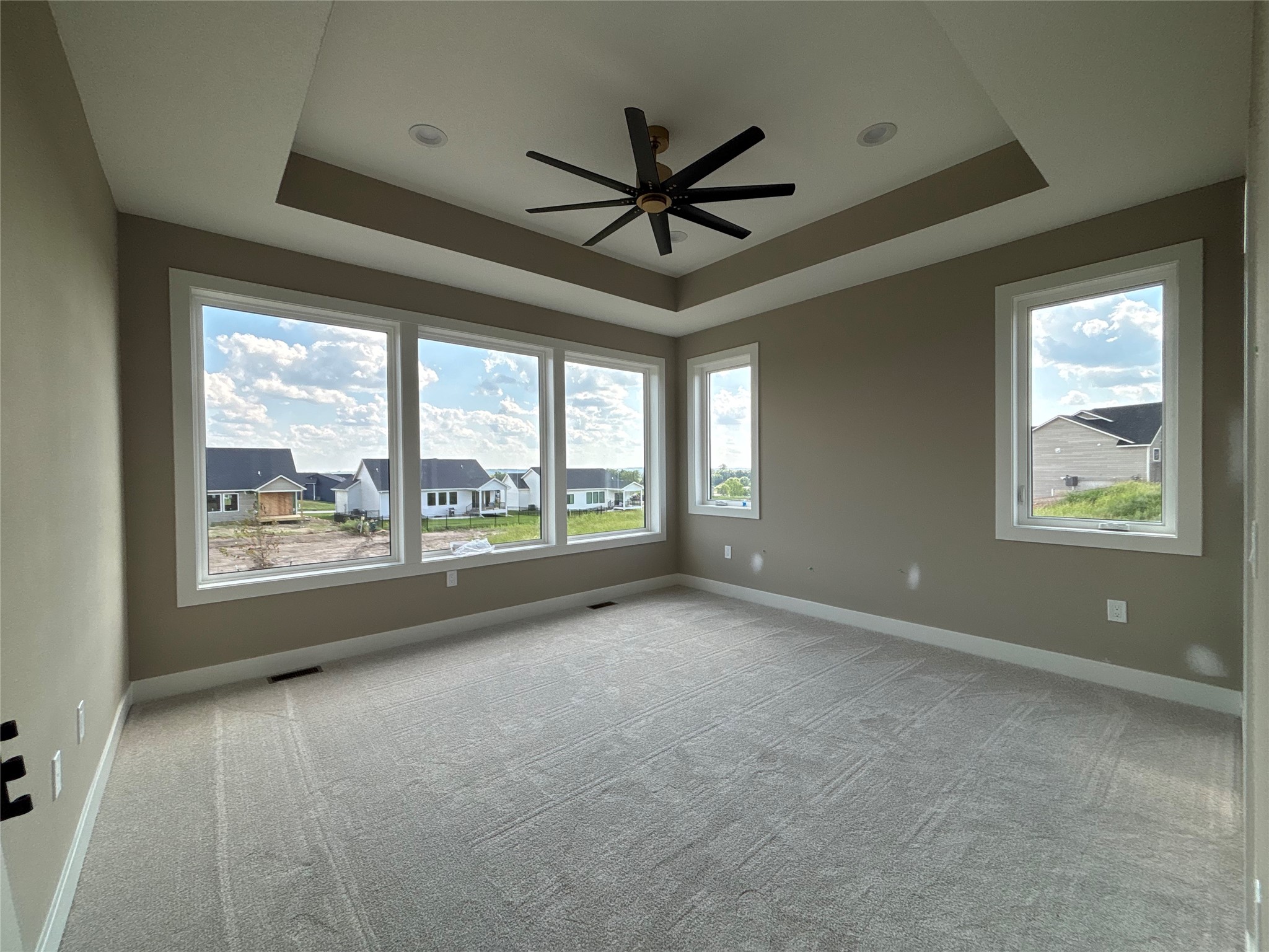 8294 Edgewood Court Property Photo 7