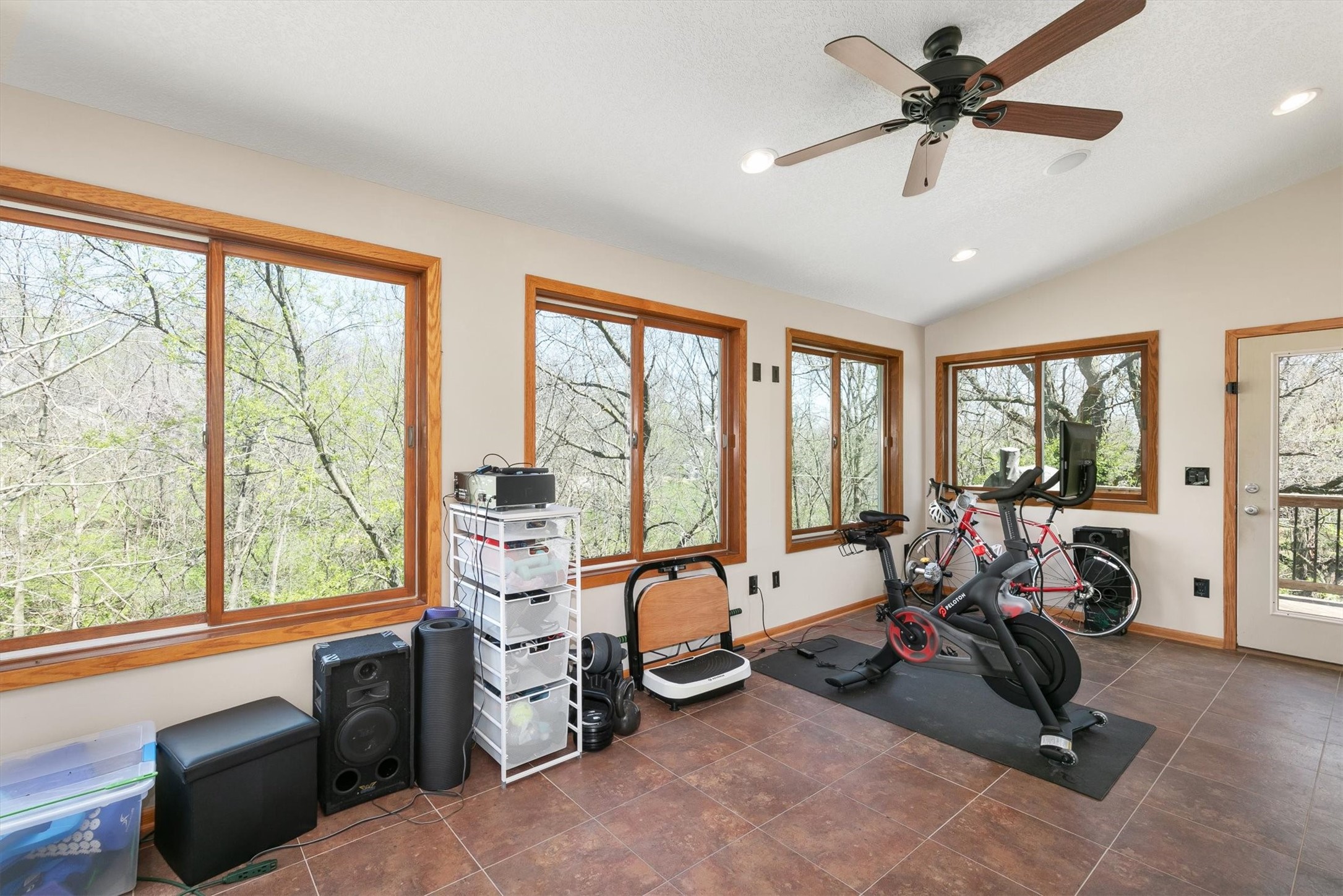 34522 Edgewater Circle Property Photo 14