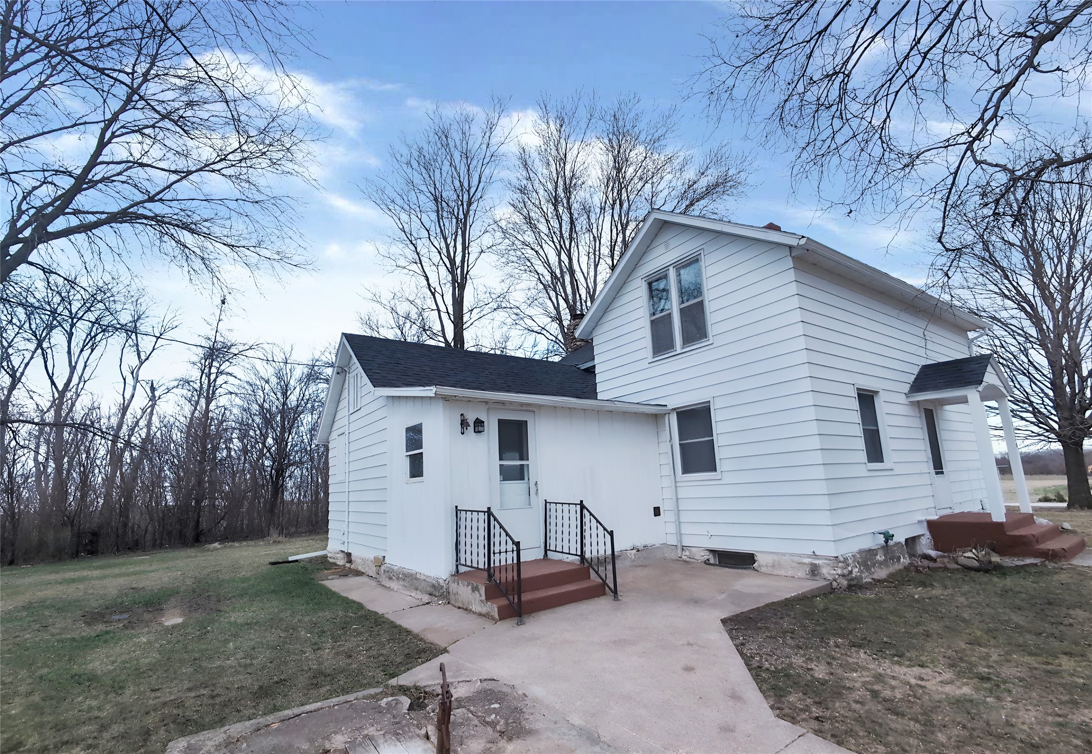 1320 190th Street Property Photo 3