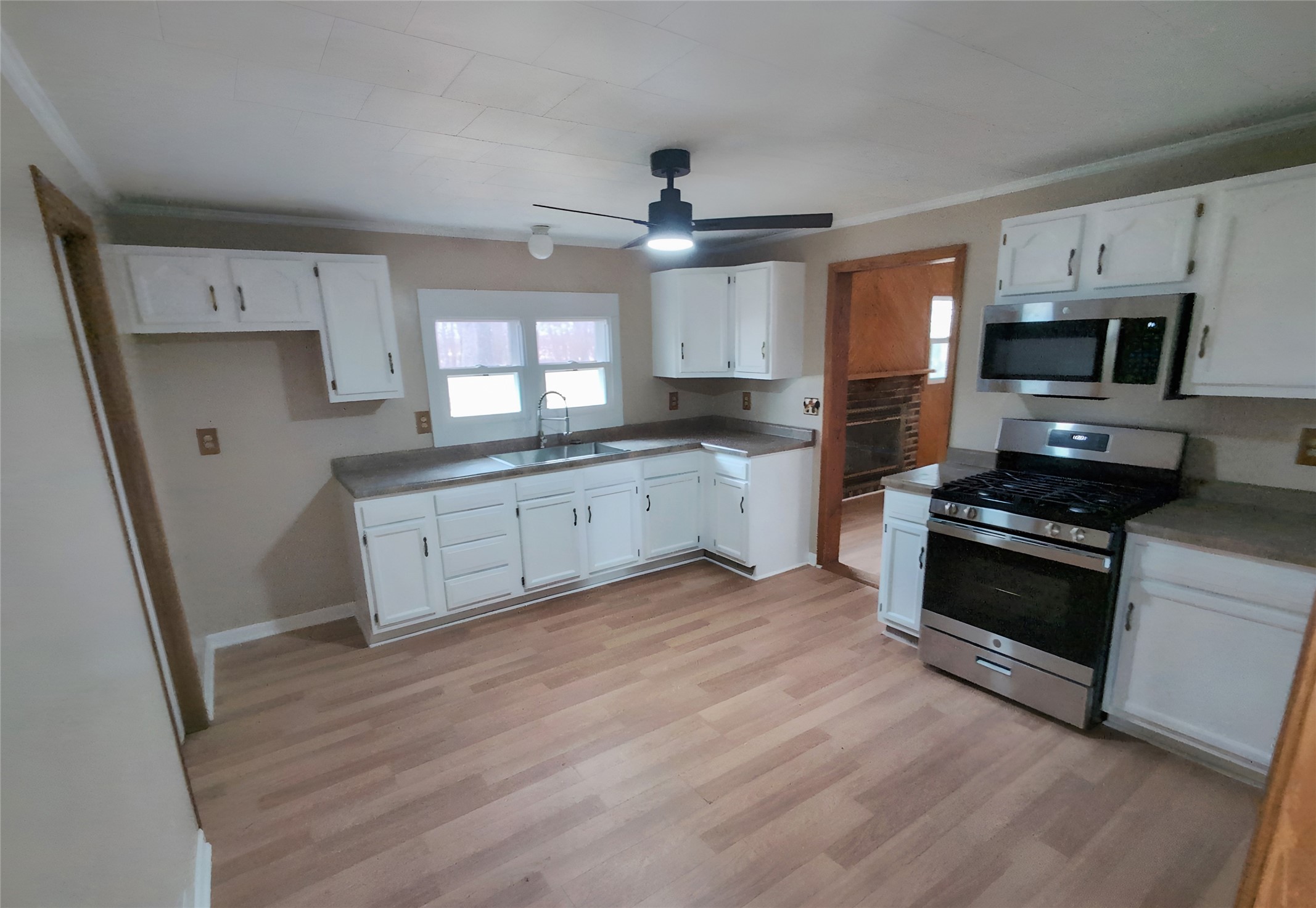 1320 190th Street Property Photo 4