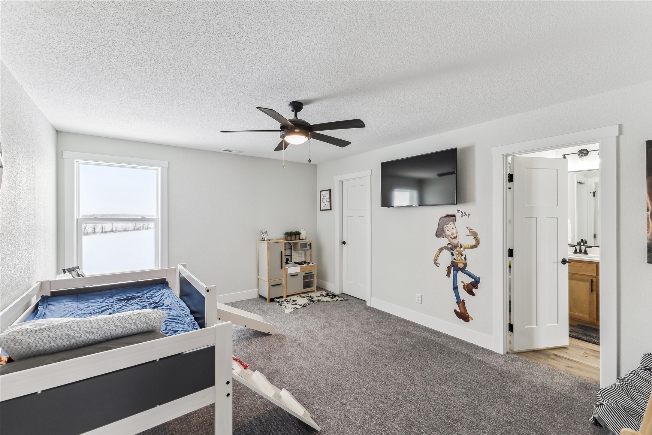 7124 43rd Avenue Property Photo 21
