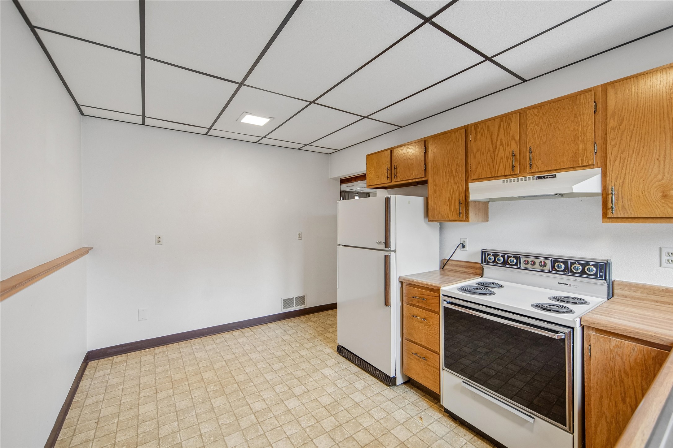 5618 Linden Circle Property Photo 15