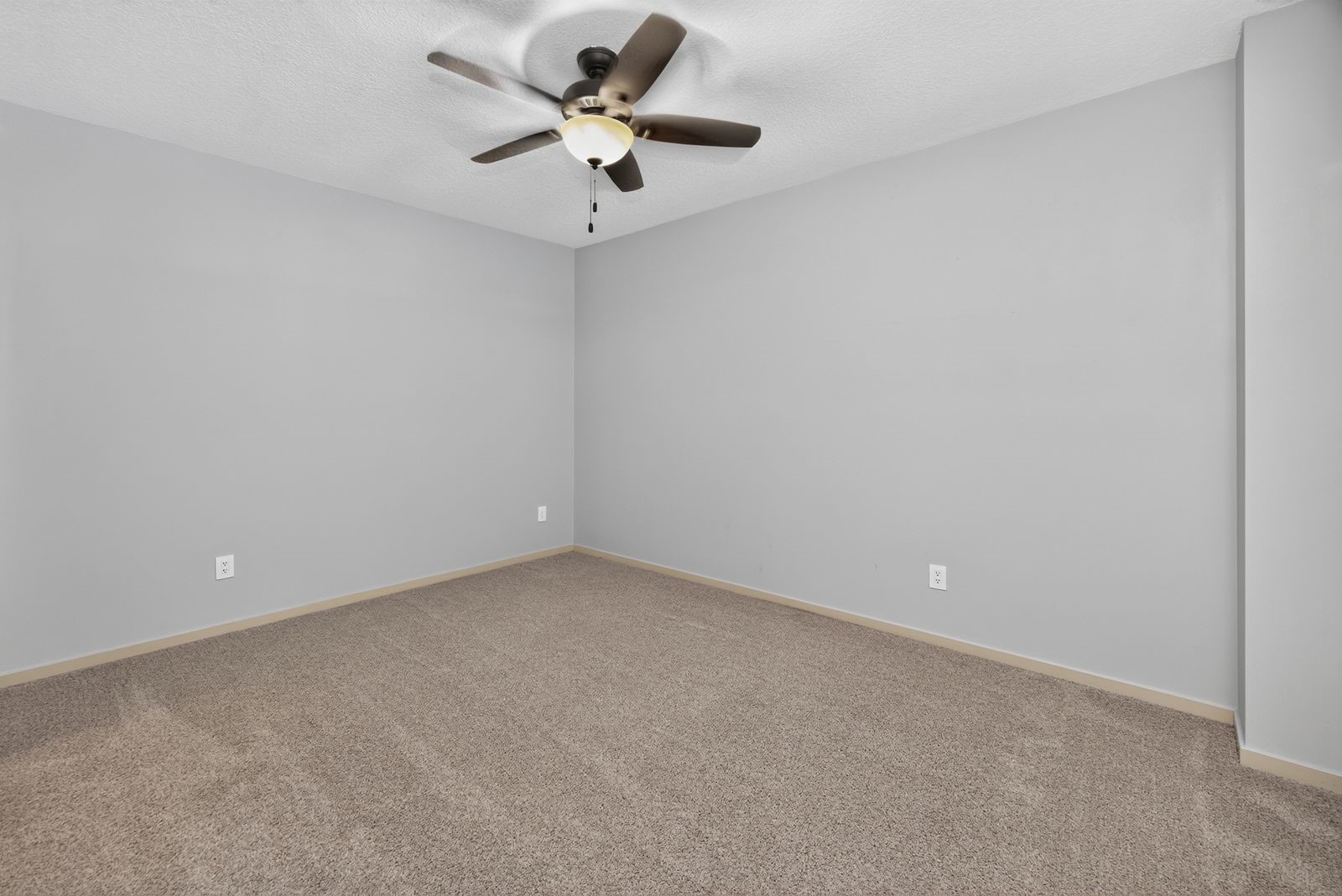 640 S 50th Street 2203 Property Photo 11