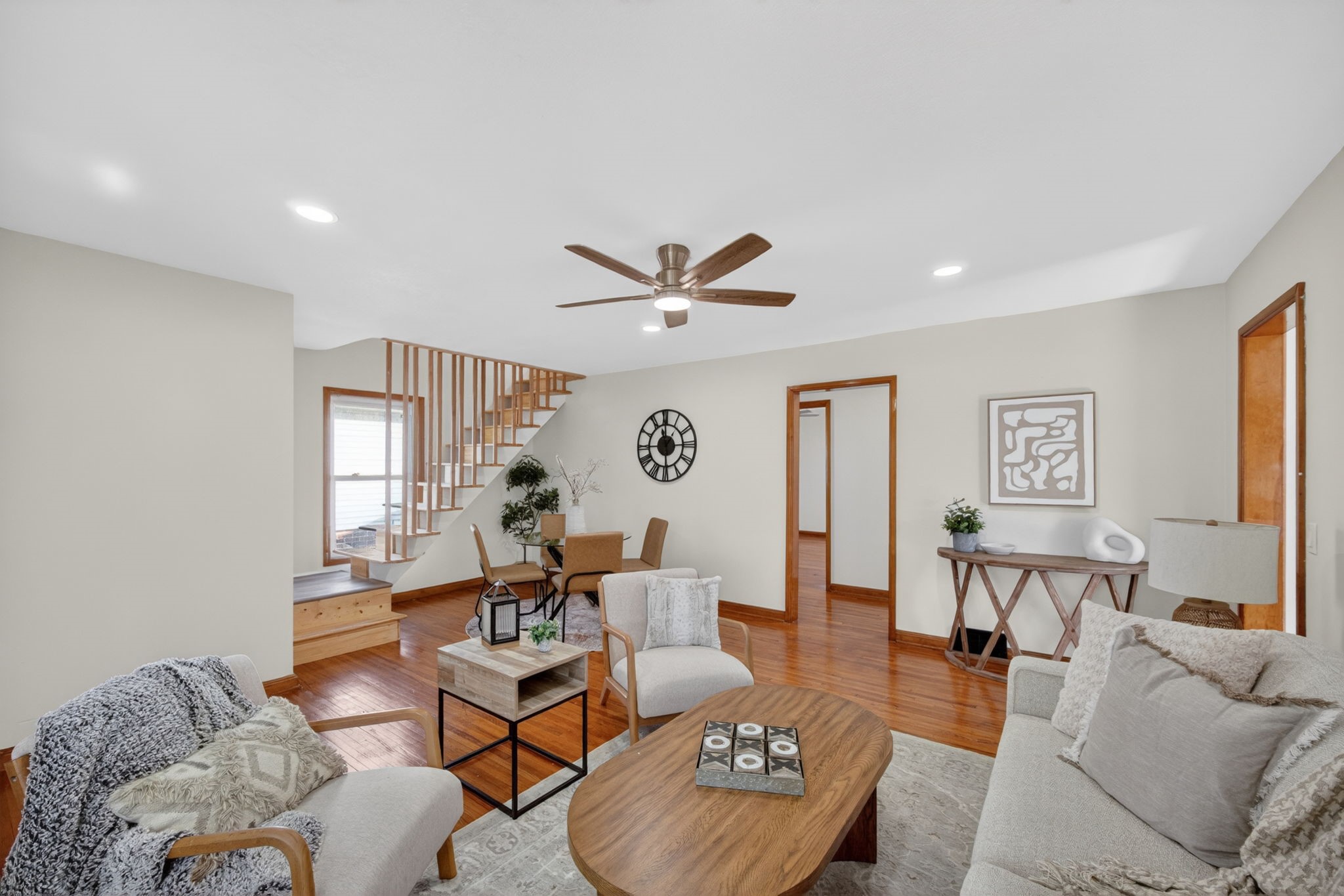 1902 State Street Property Photo 5