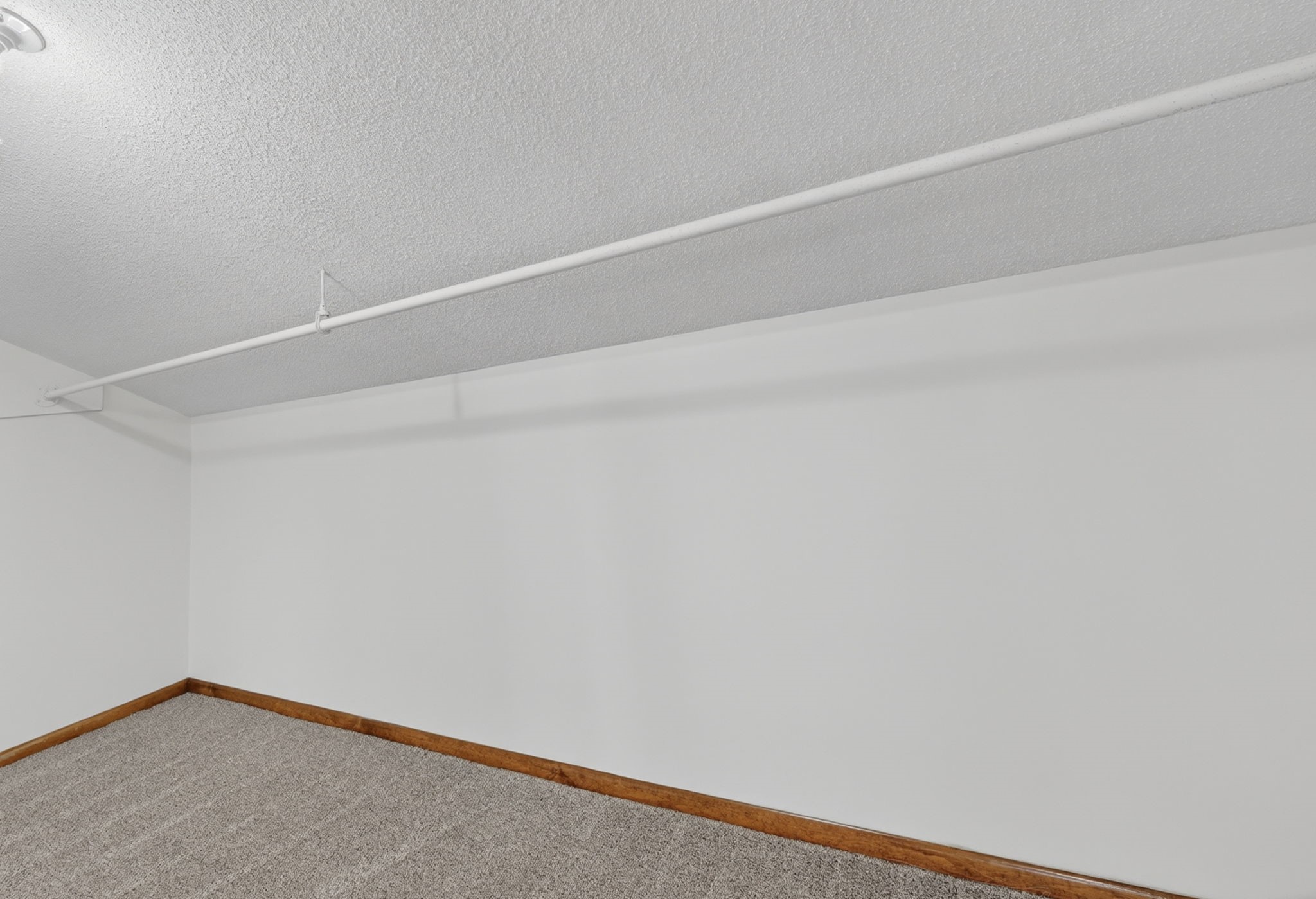 1902 State Street Property Photo 22