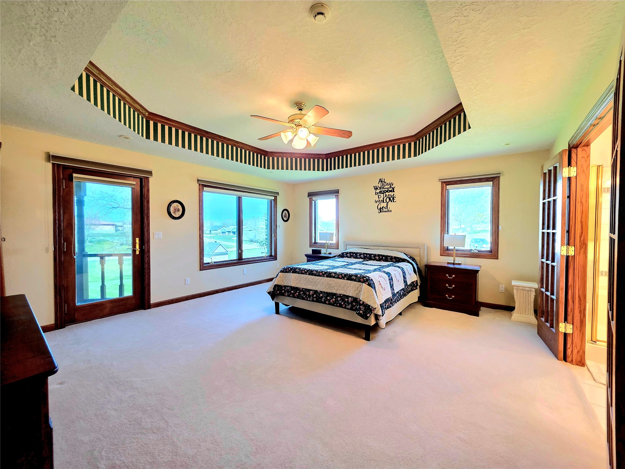 811 N Main Street Property Photo 17
