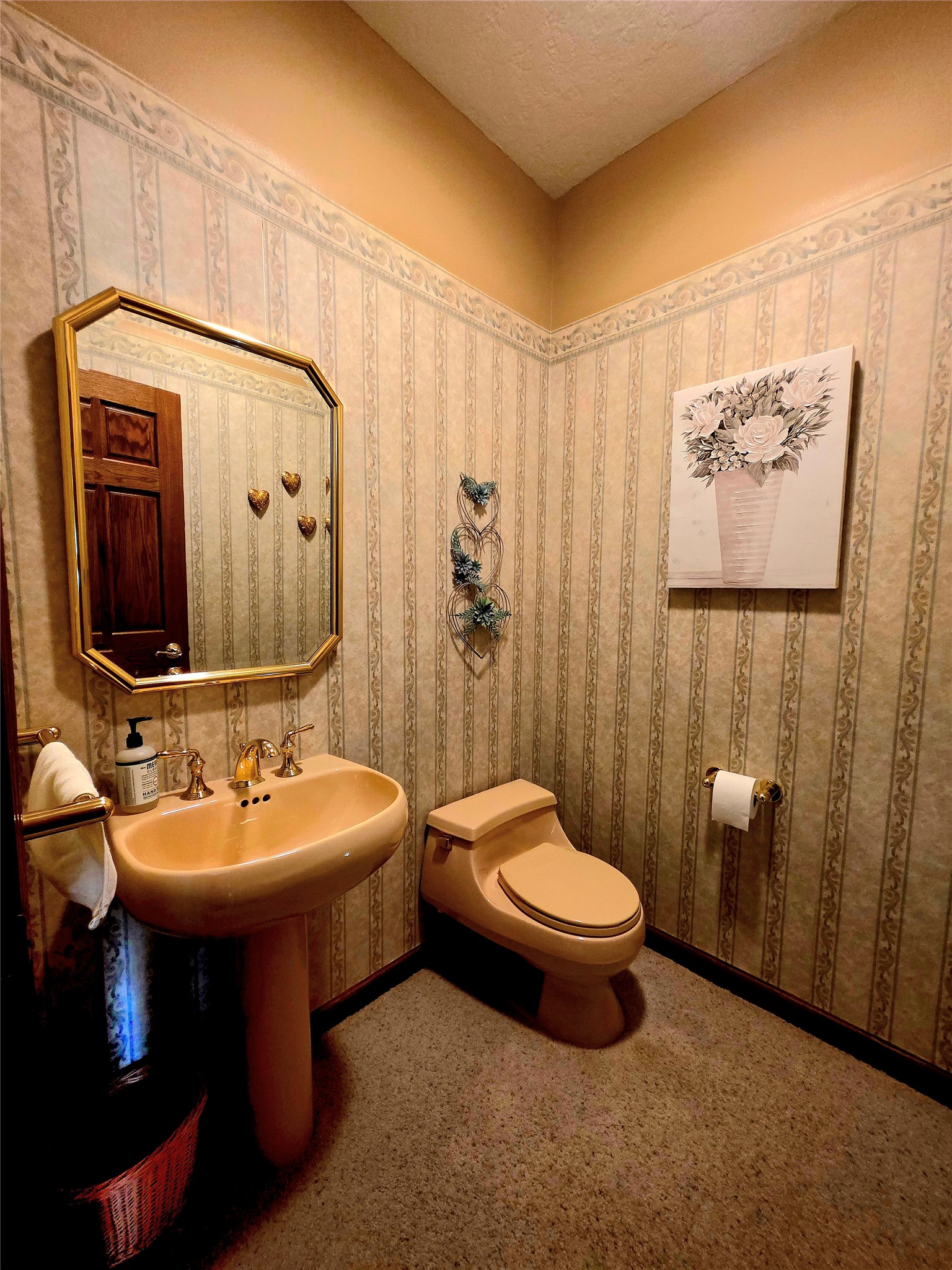 811 N Main Street Property Photo 23