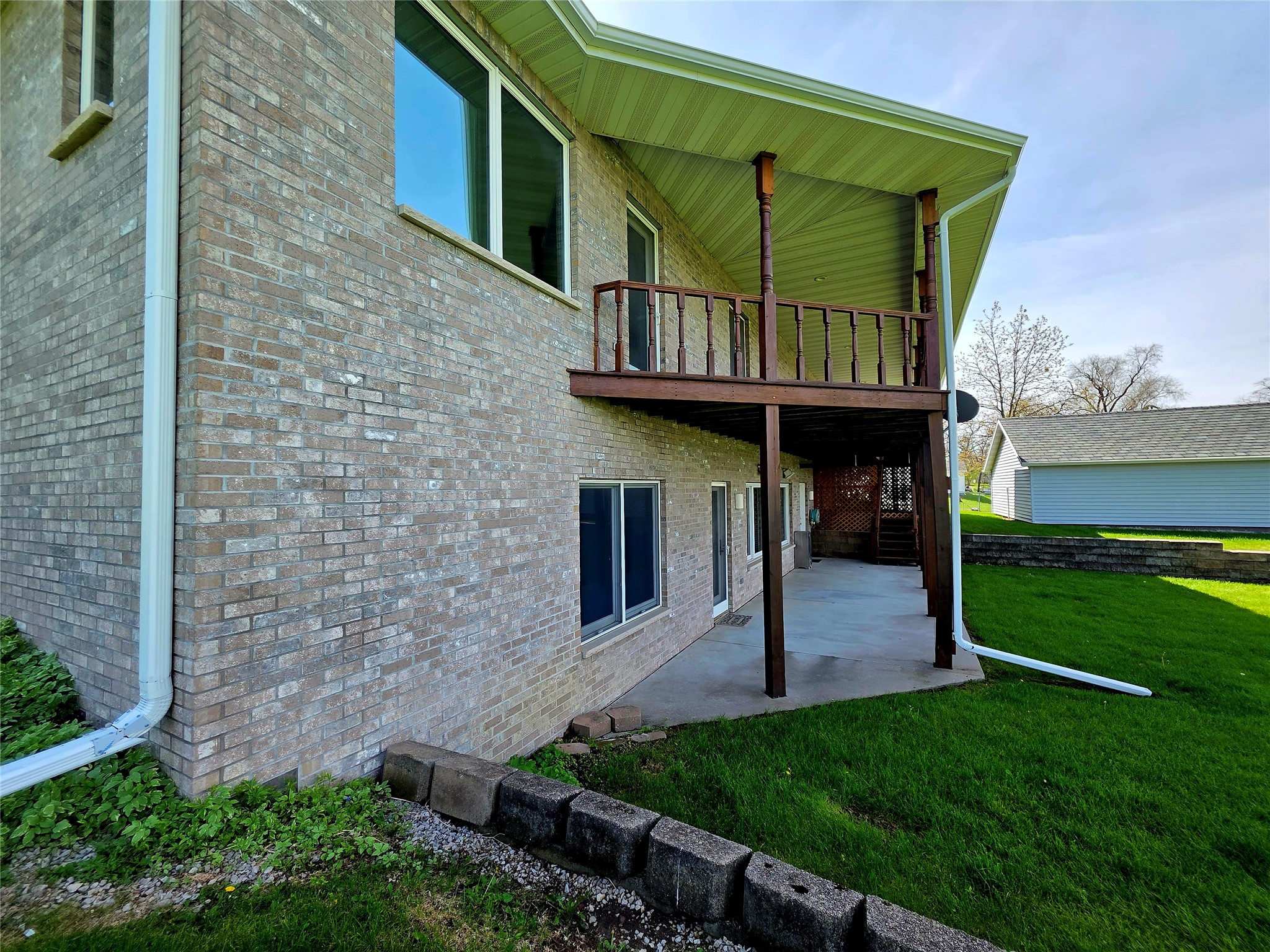 811 N Main Street Property Photo 31