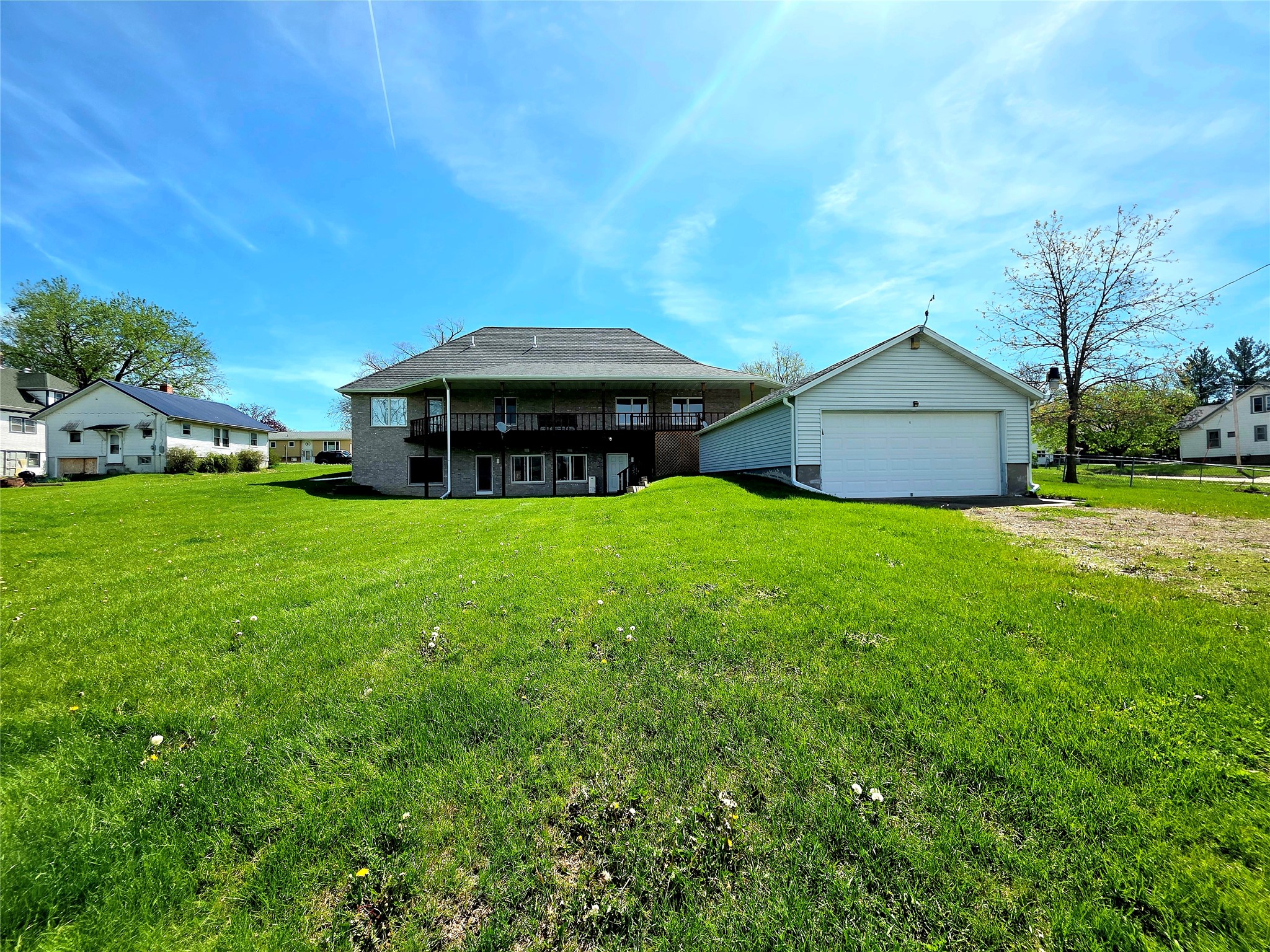 811 N Main Street Property Photo 35