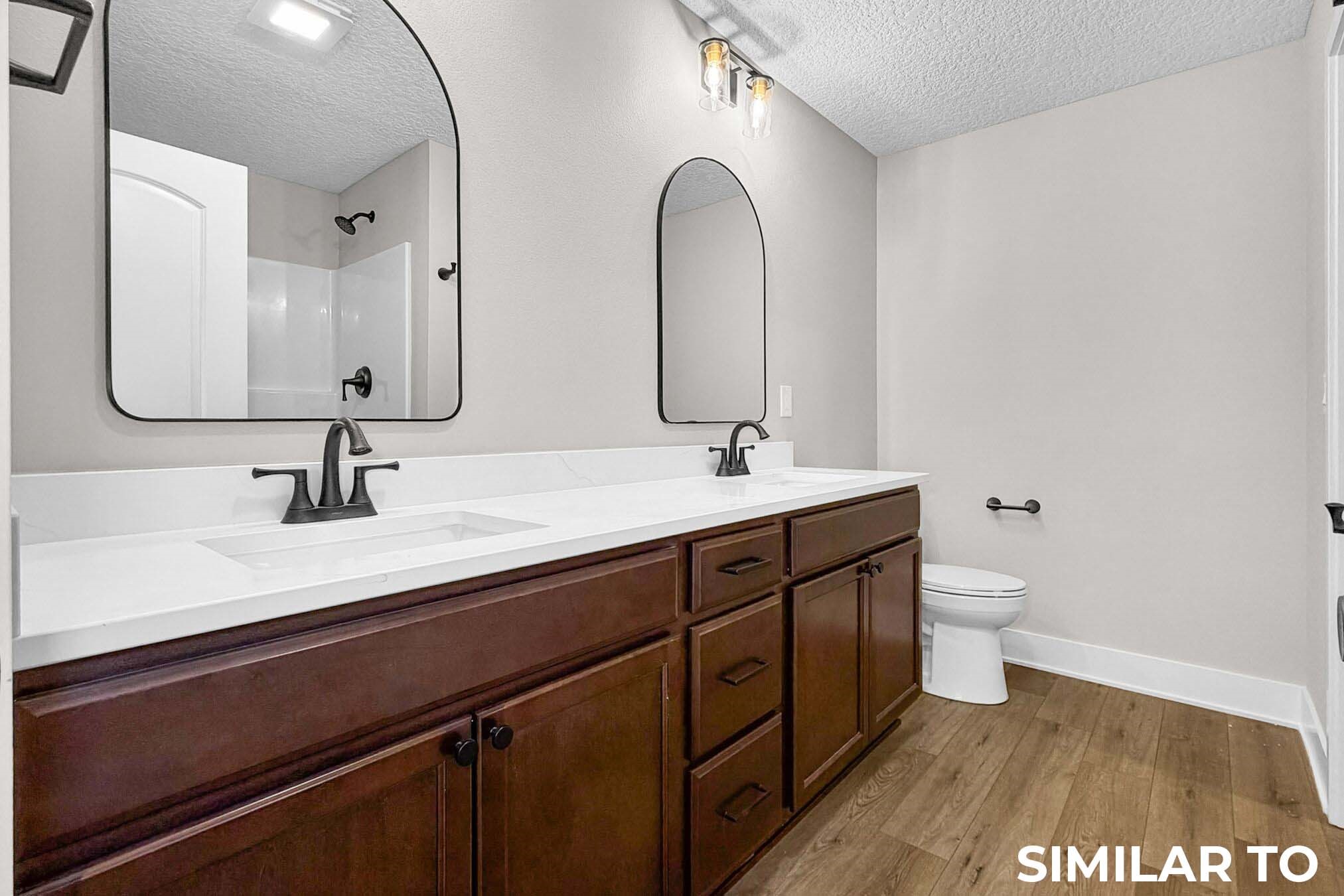 305 W Clay Street Property Photo 18