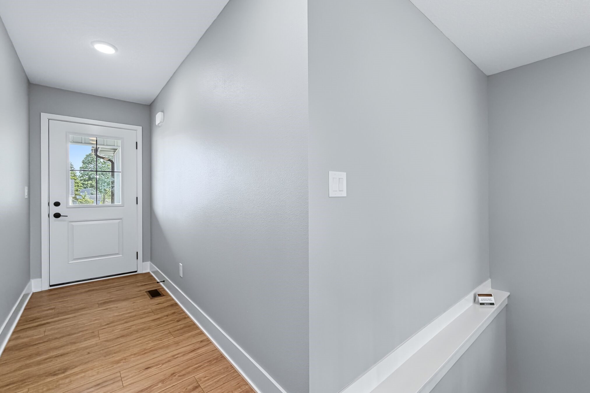 307 W Clay Street Property Photo 6